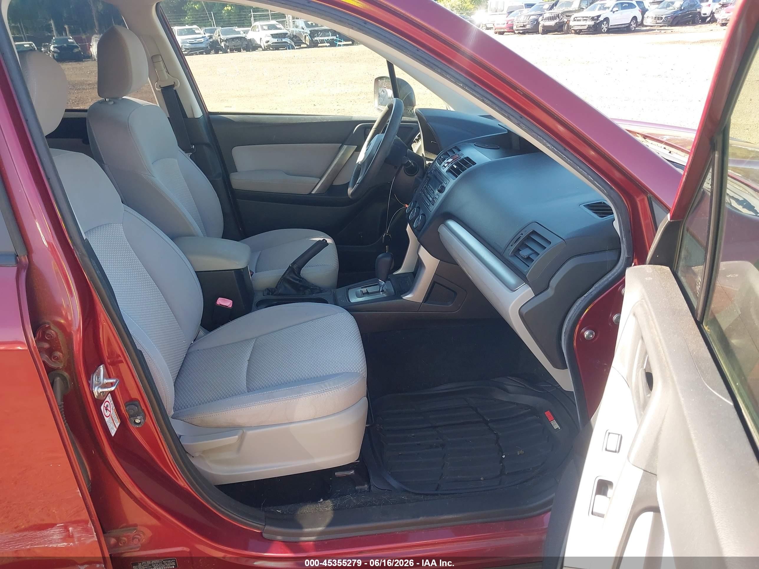 2014 Subaru Forester 2.5i Red vin: JF2SJAAC9EH405515