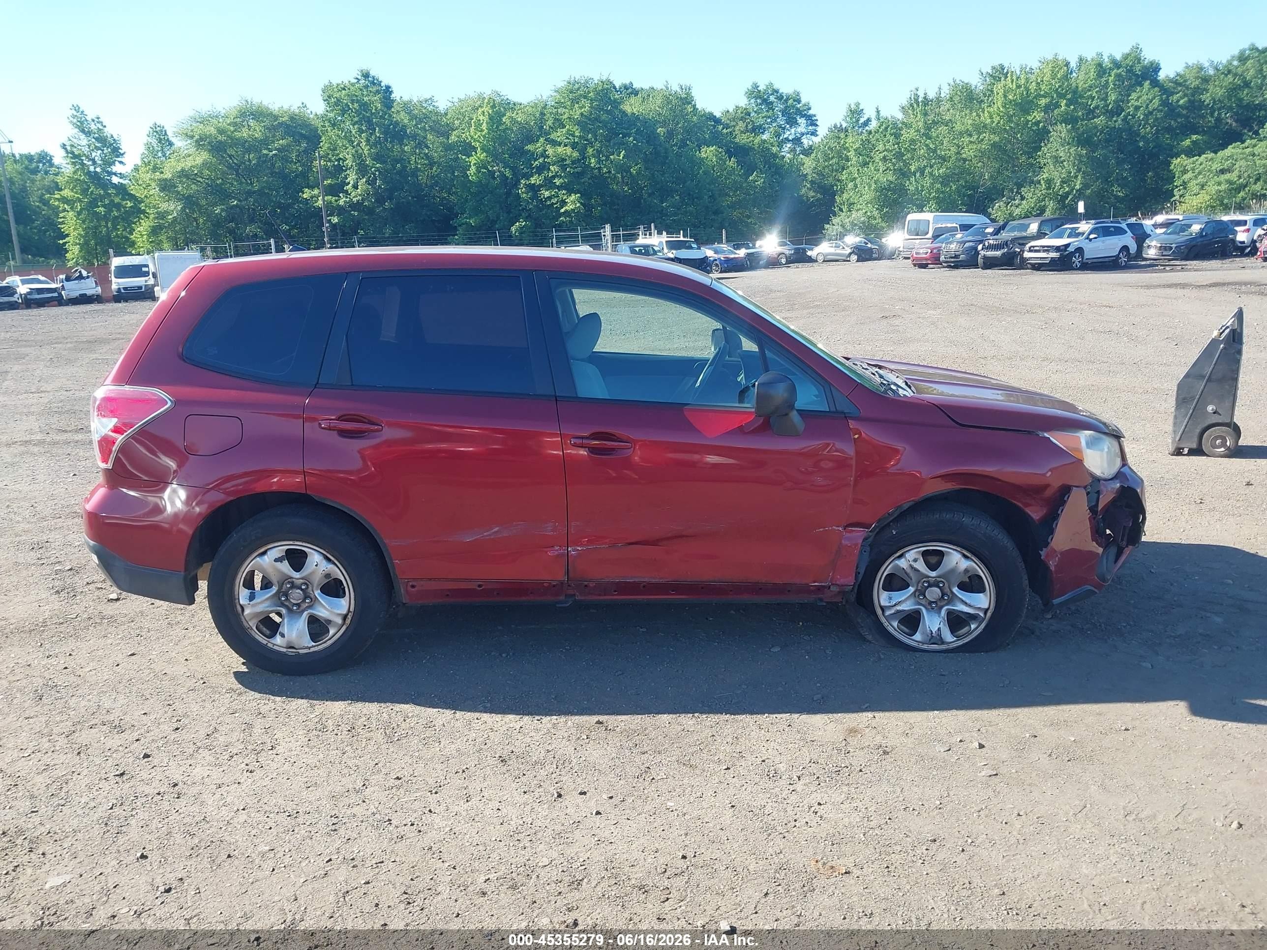 2014 Subaru Forester 2.5i Red vin: JF2SJAAC9EH405515