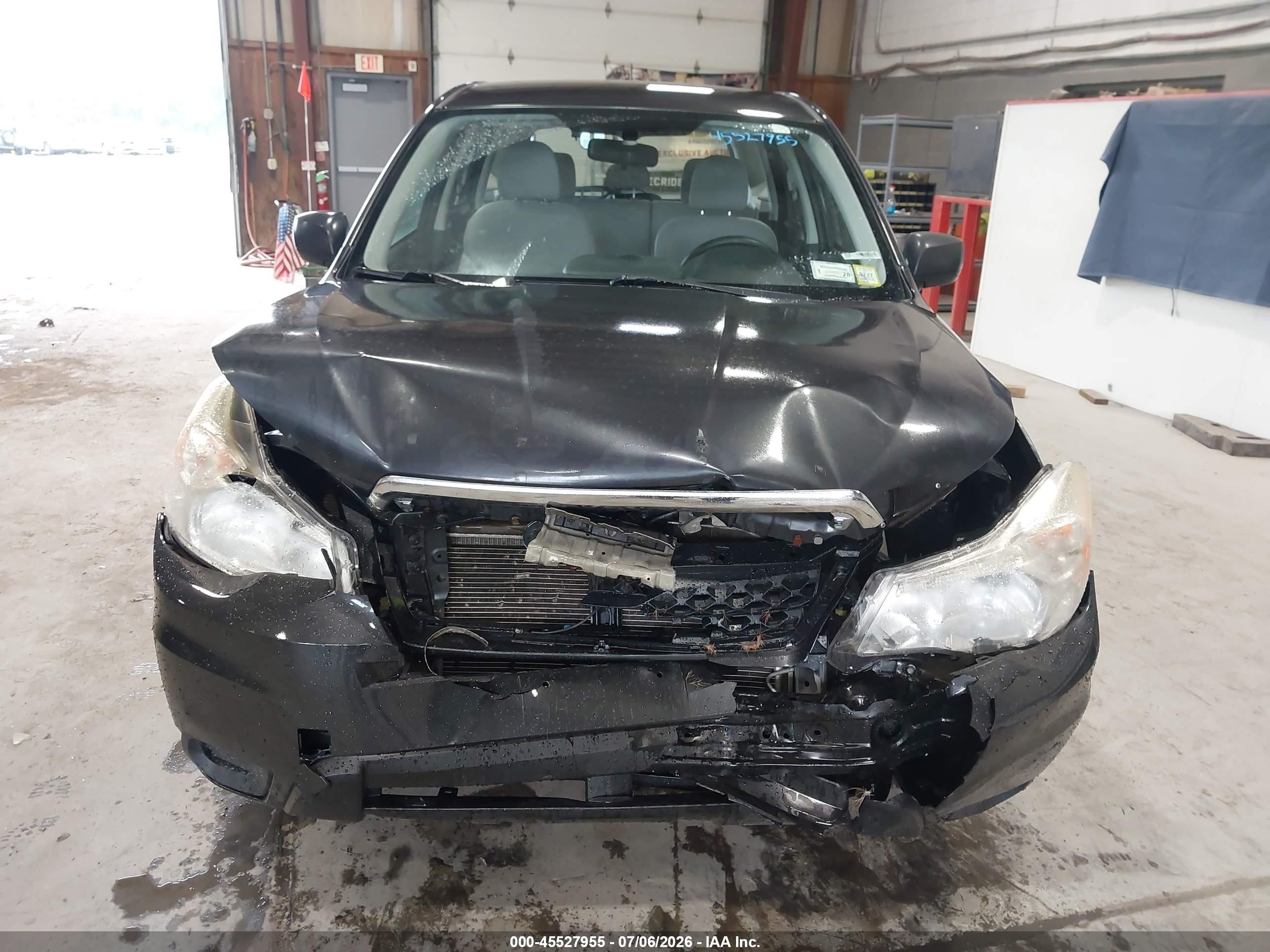 2014 Subaru Forester 2.5i Gray vin: JF2SJAAC9EH483485
