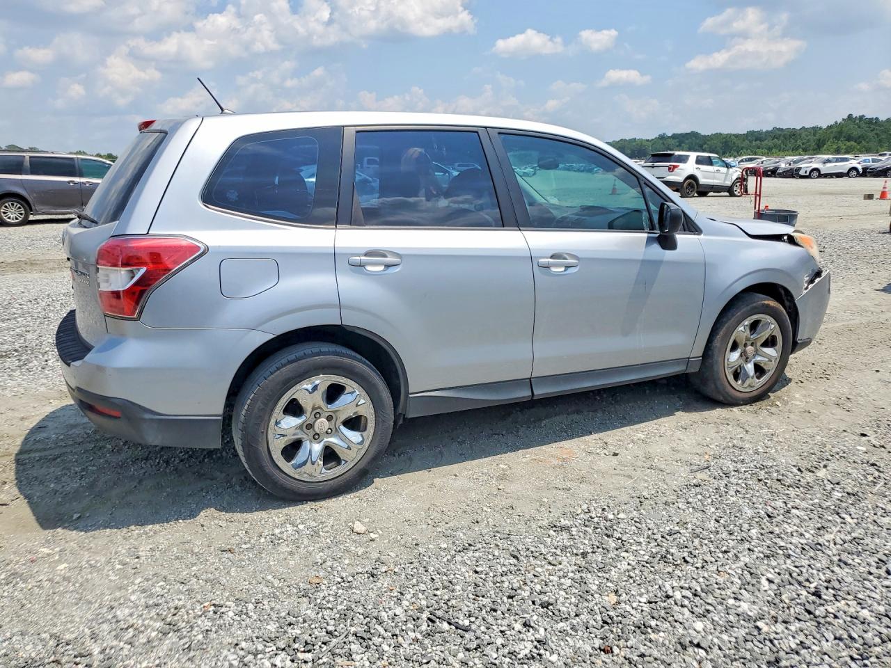 2014 Subaru Forester 2.5i Silver vin: JF2SJAAC9EH522494