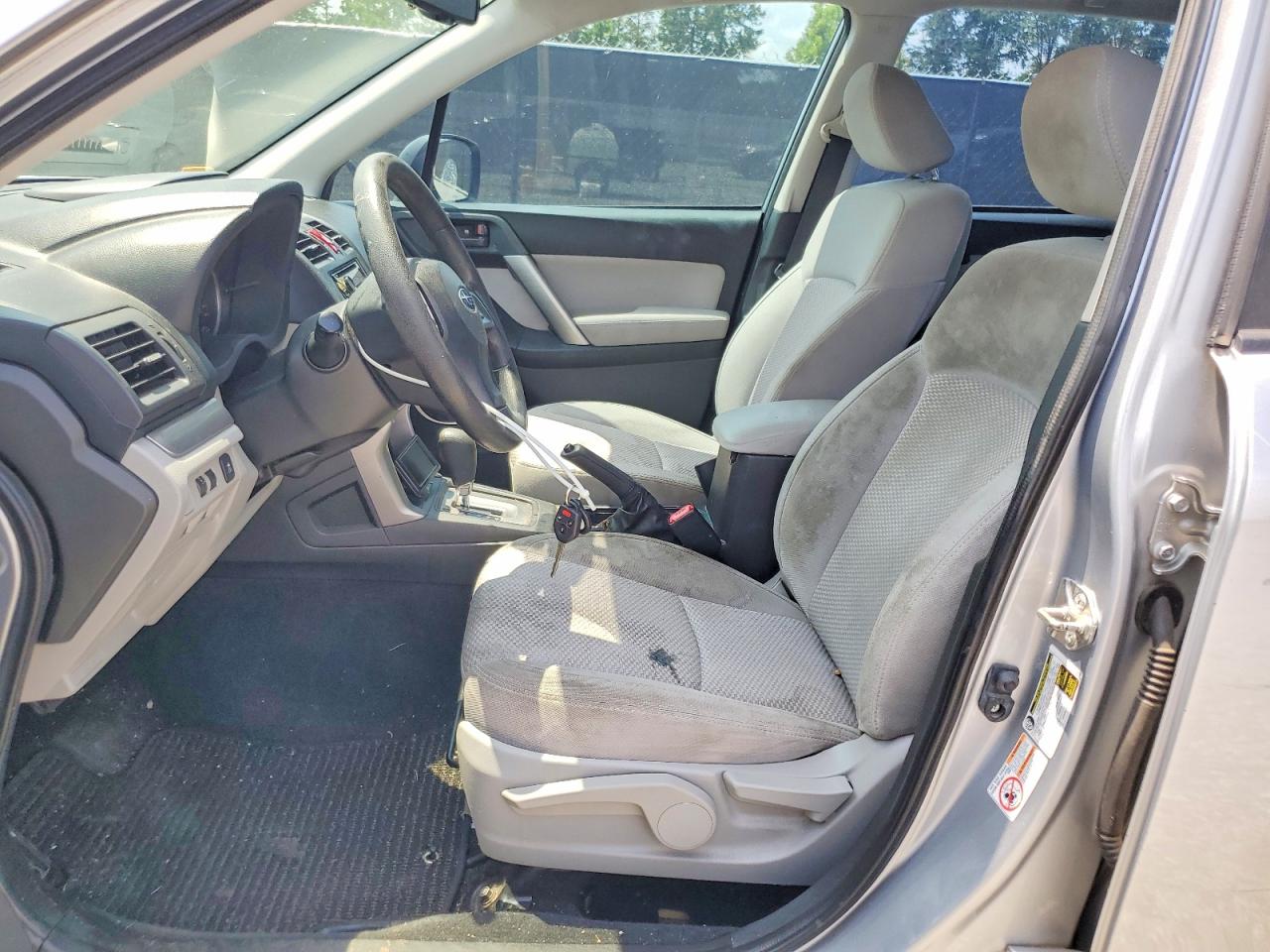 2014 Subaru Forester 2.5i Silver vin: JF2SJAAC9EH522494