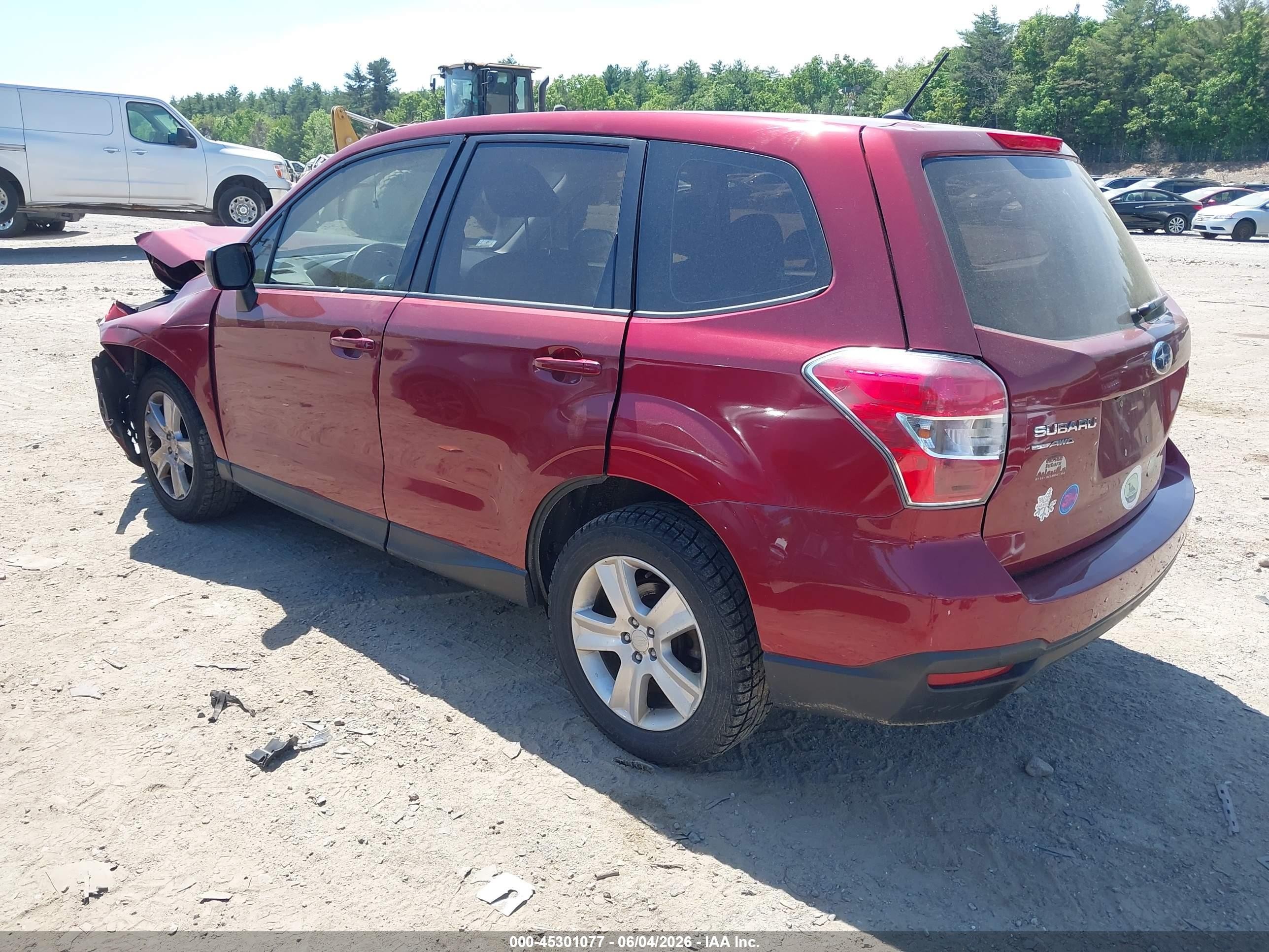 2015 Subaru Forester 2.5i Red vin: JF2SJAAC9FH821047