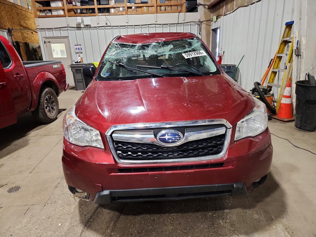 2016 Subaru Forester 2.5i Красный vin: JF2SJAAC9GG412702