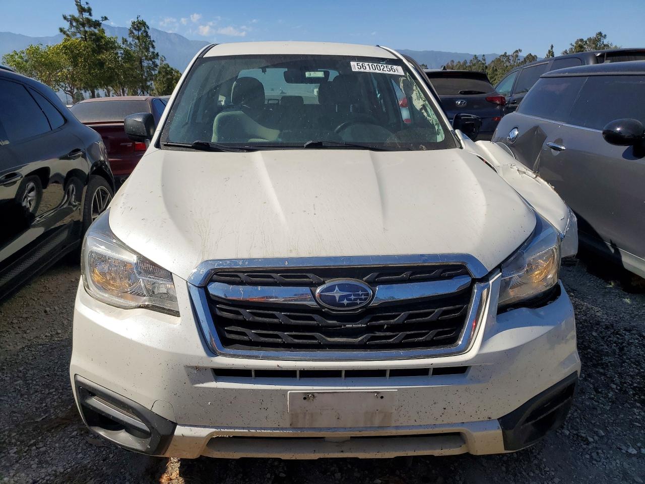 2018 Subaru Forester 2.5i White vin: JF2SJAAC9JH617017