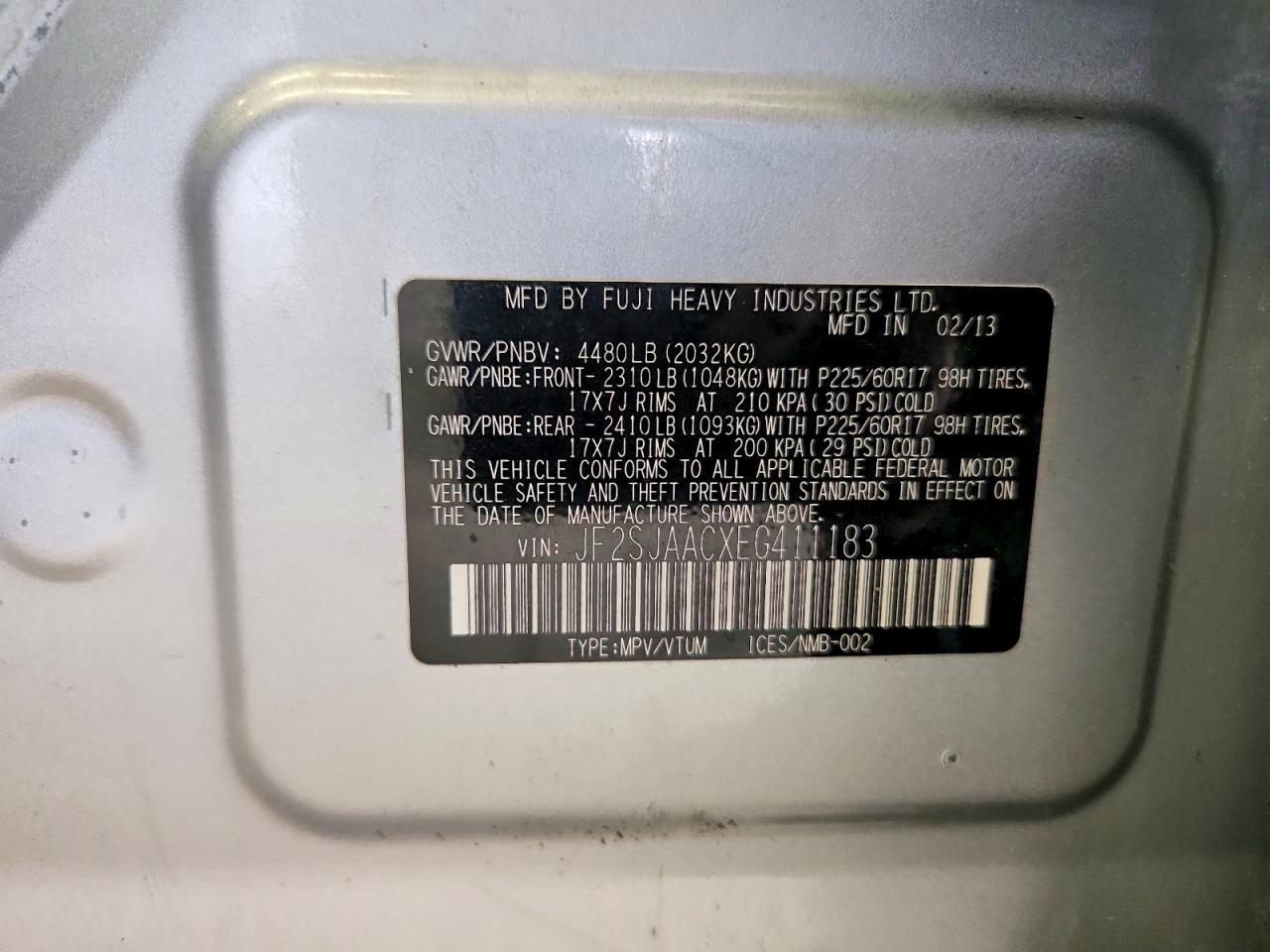 2014 Subaru Forester 2.5i Silver vin: JF2SJAACXEG411183
