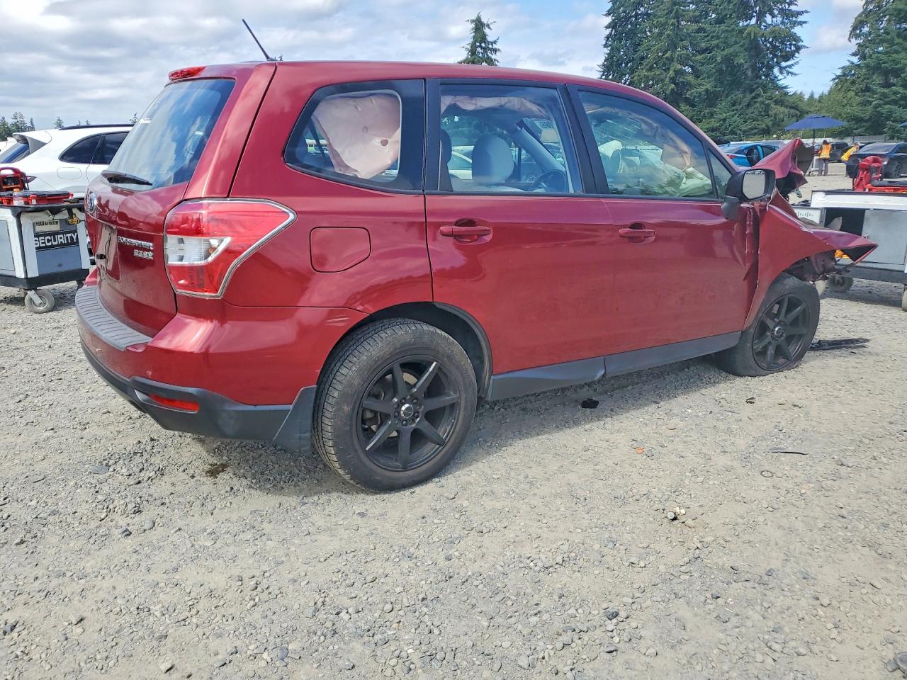 2014 Subaru Forester 2.5i Красный vin: JF2SJAACXEH424669