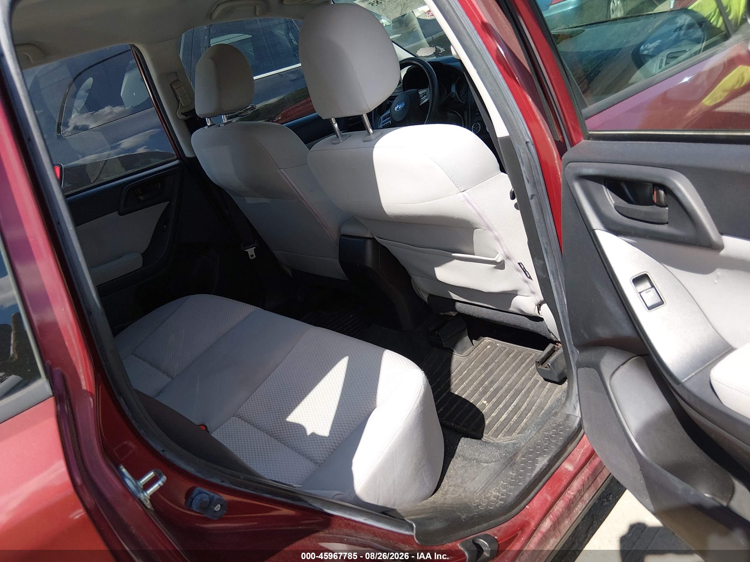 2014 Subaru Forester 2.5i Red vin: JF2SJAACXEH450494
