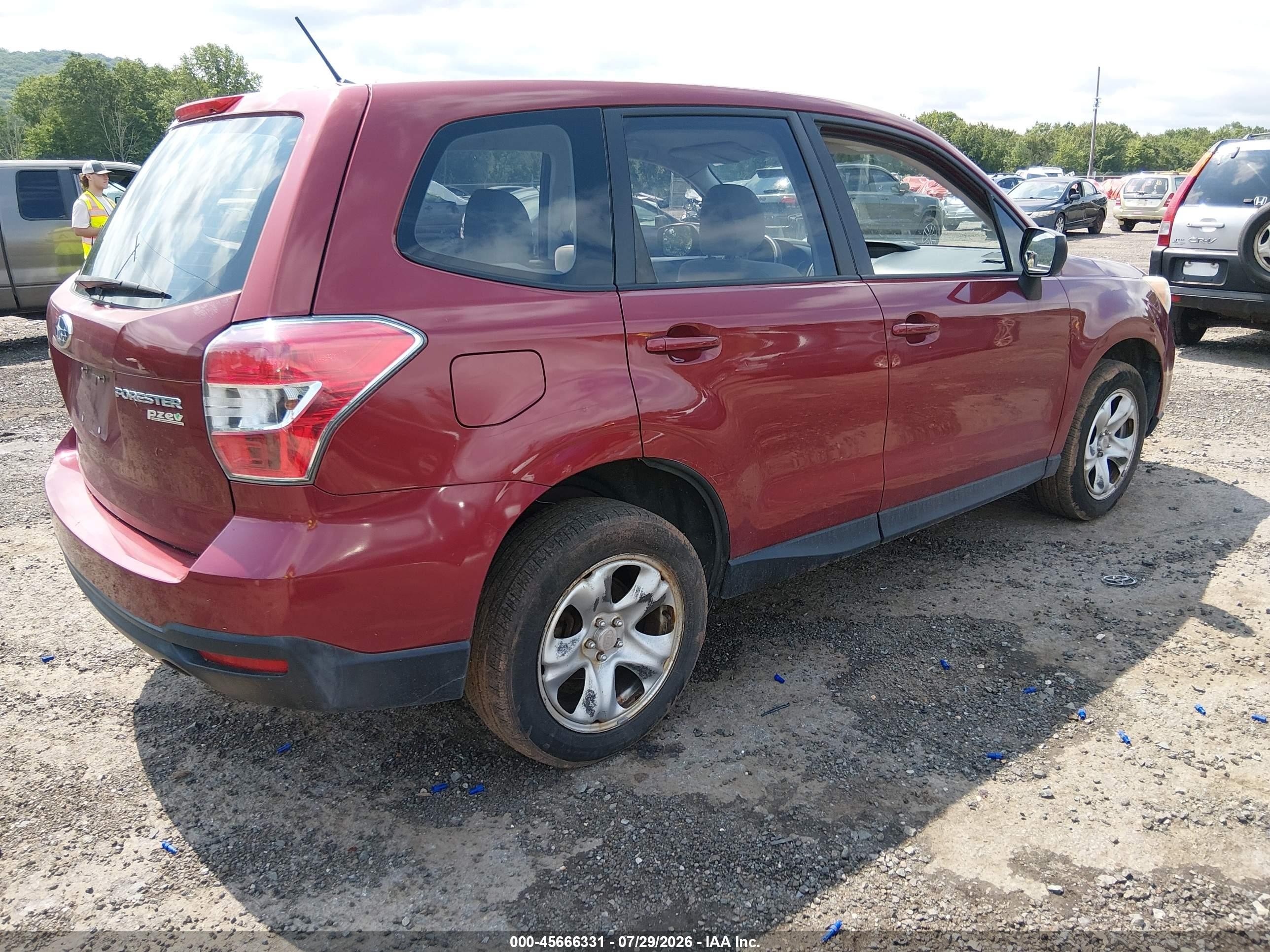 2015 Subaru Forester 2.5i Maroon vin: JF2SJAACXFH497848