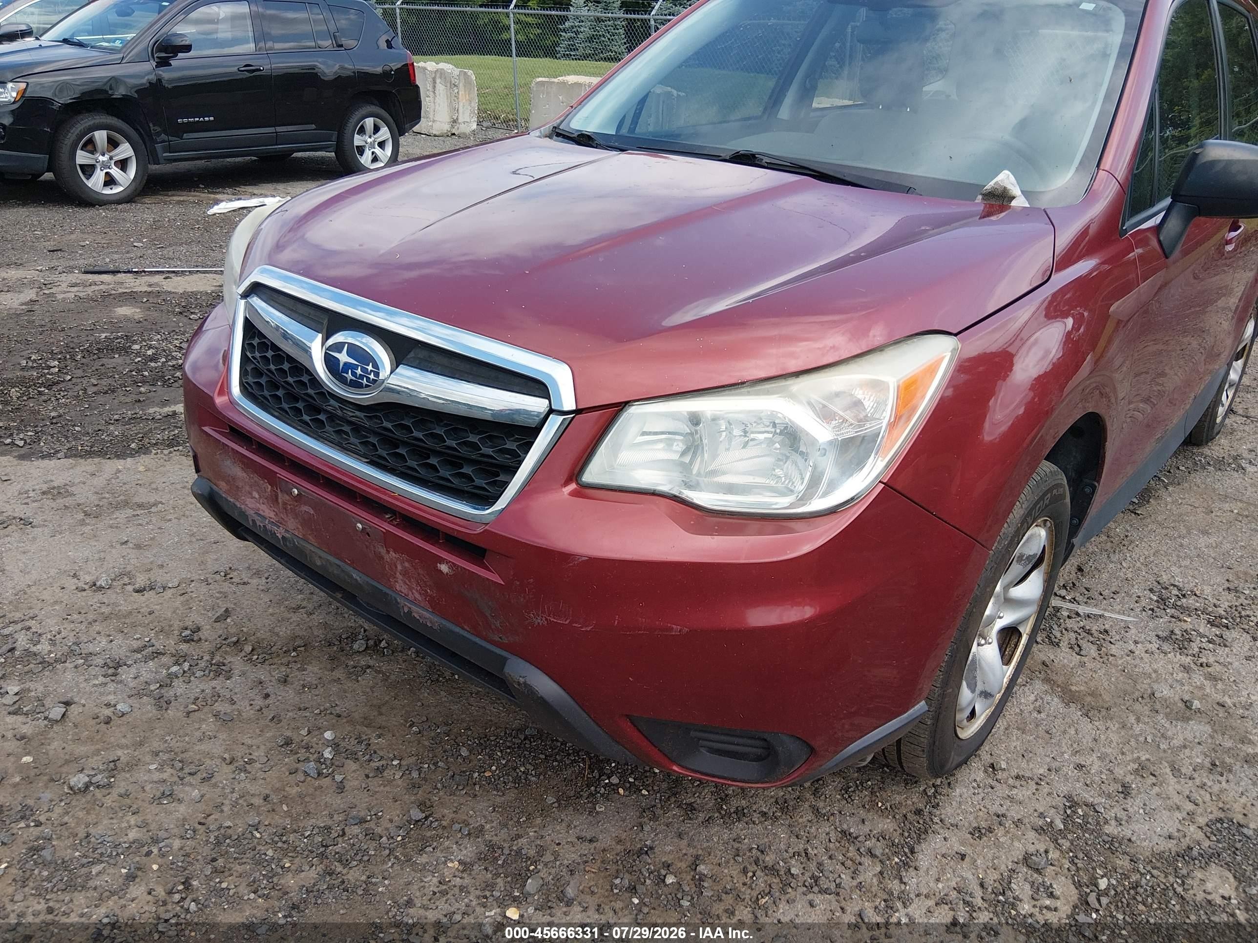 2015 Subaru Forester 2.5i Maroon vin: JF2SJAACXFH497848