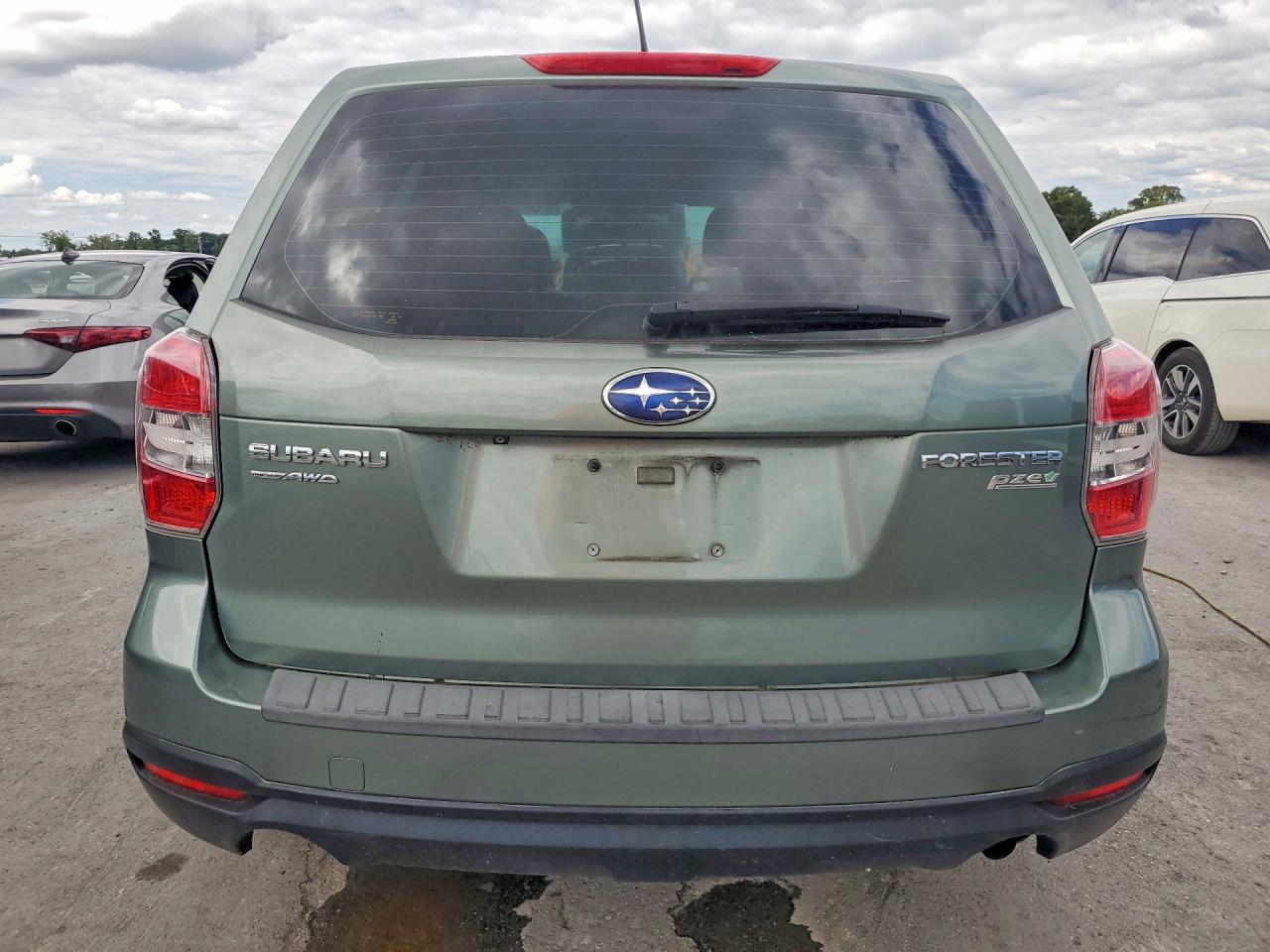 2015 Subaru Forester 2.5i Green vin: JF2SJAACXFH835068