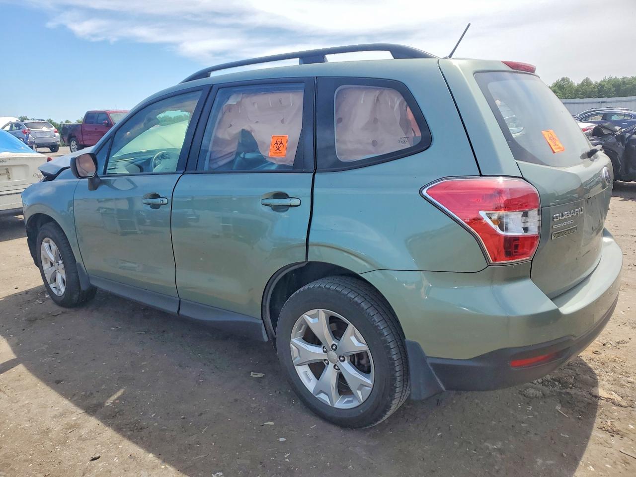 2015 Subaru Forester 2.5i Silver vin: JF2SJABC0FH427998