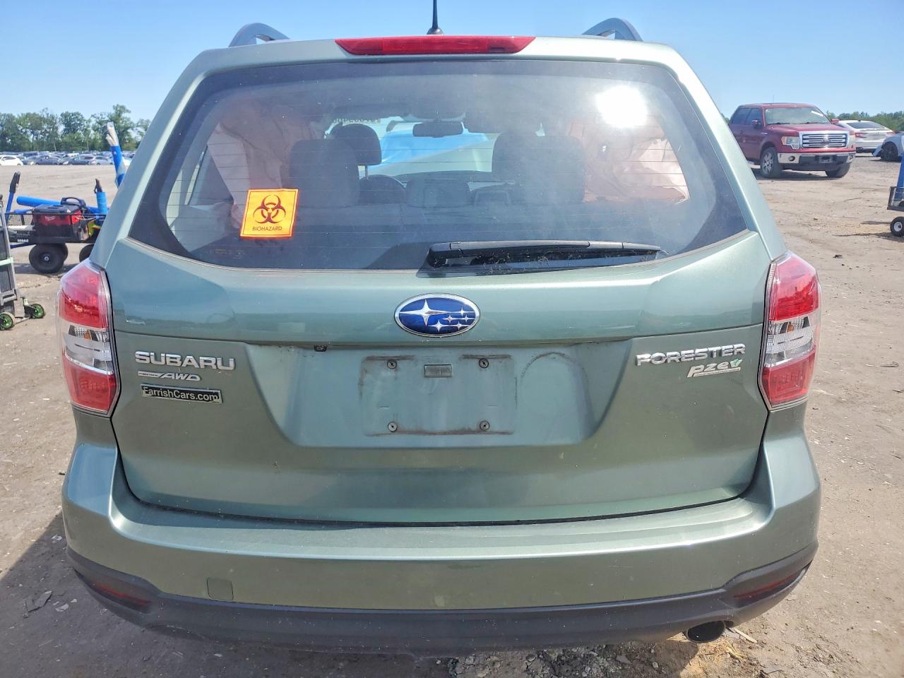 2015 Subaru Forester 2.5i Silver vin: JF2SJABC0FH427998