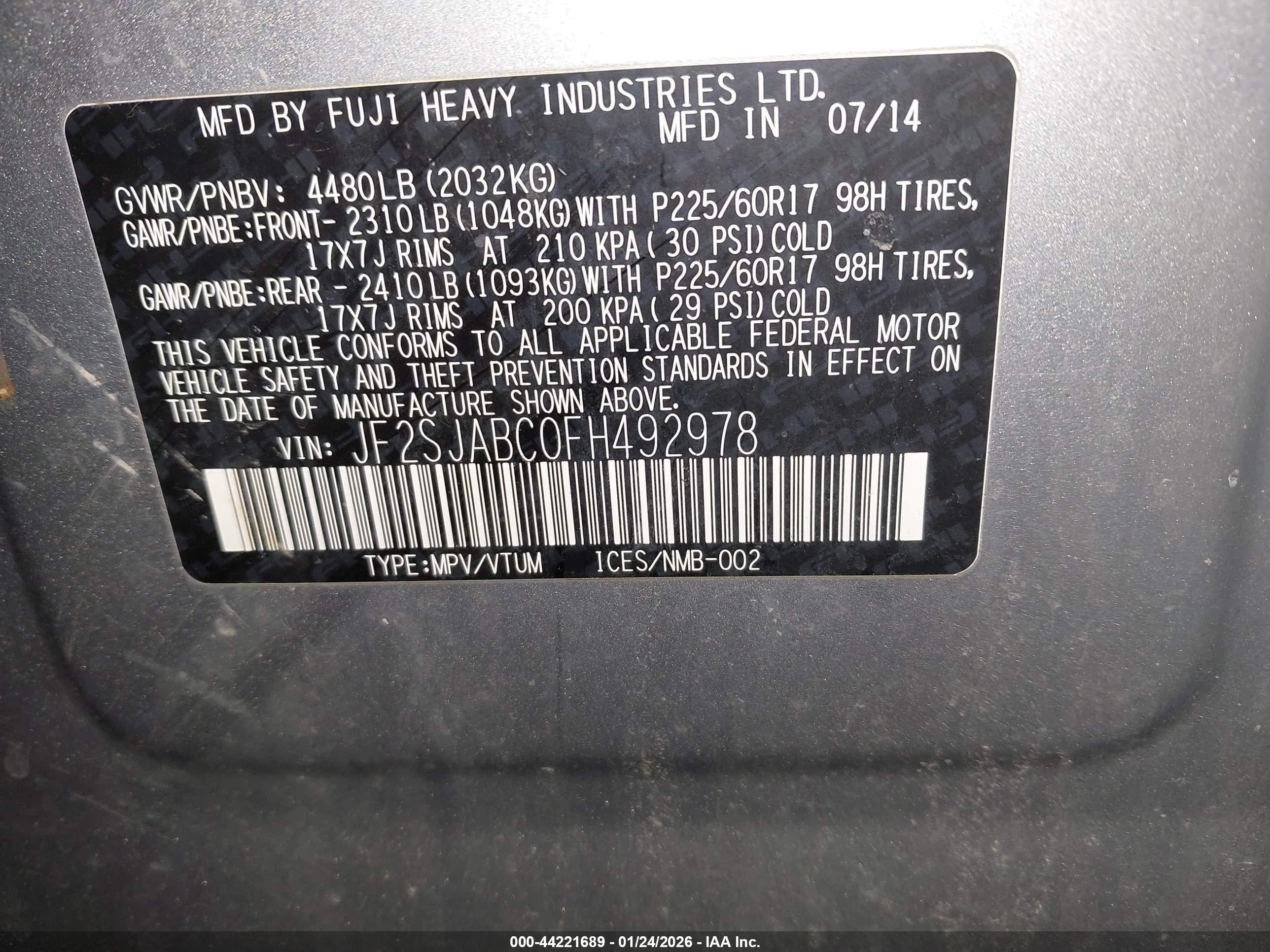 2015 Subaru Forester 2.5i Silver vin: JF2SJABC0FH492978