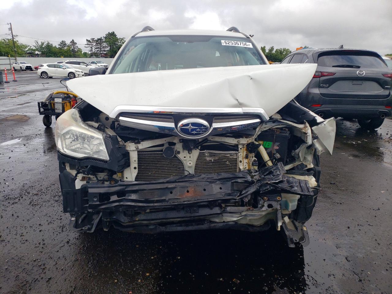2015 Subaru Forester 2.5i White vin: JF2SJABC0FH496528
