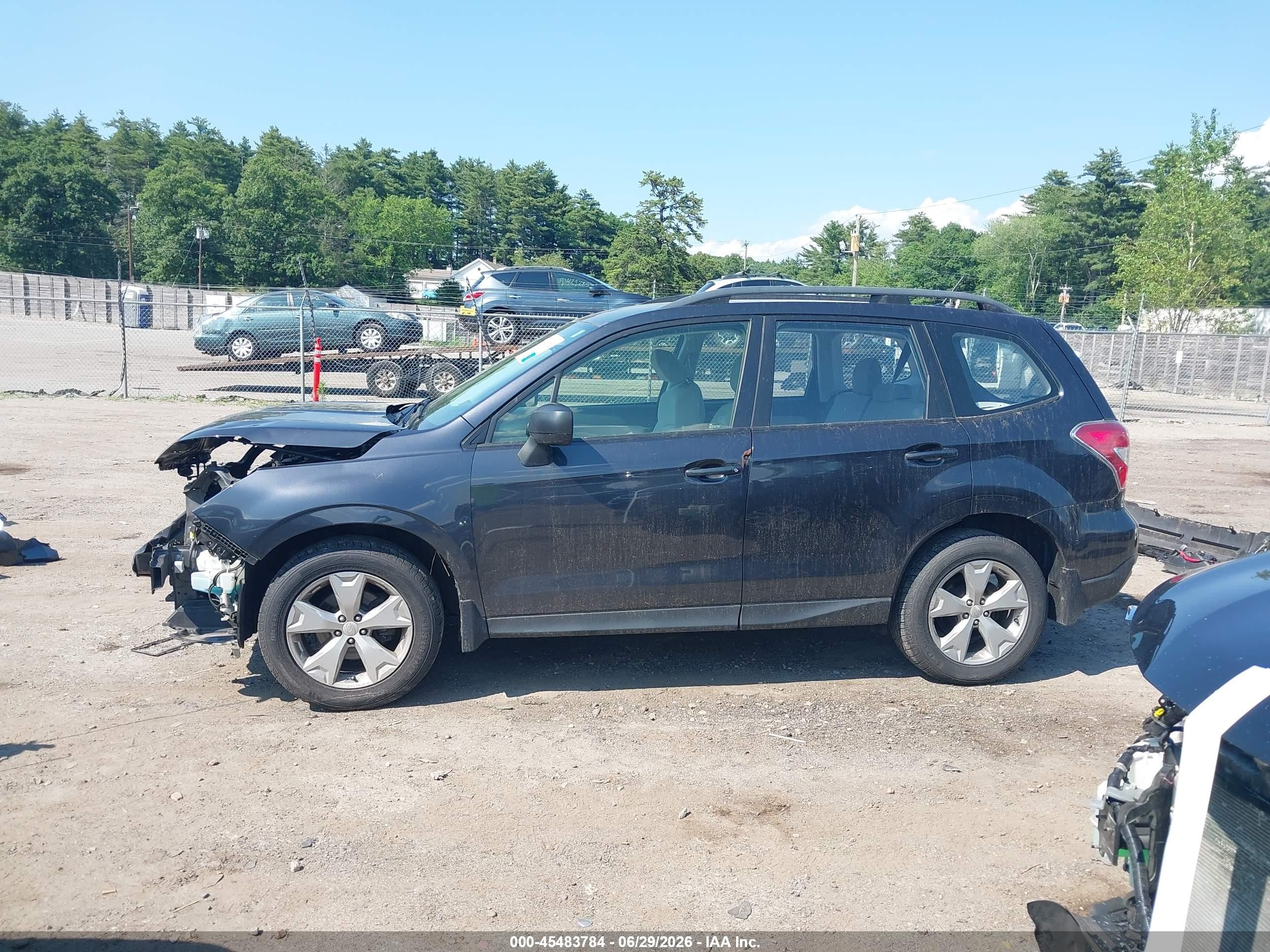 2015 Subaru Forester 2.5i Black vin: JF2SJABC0FH528829