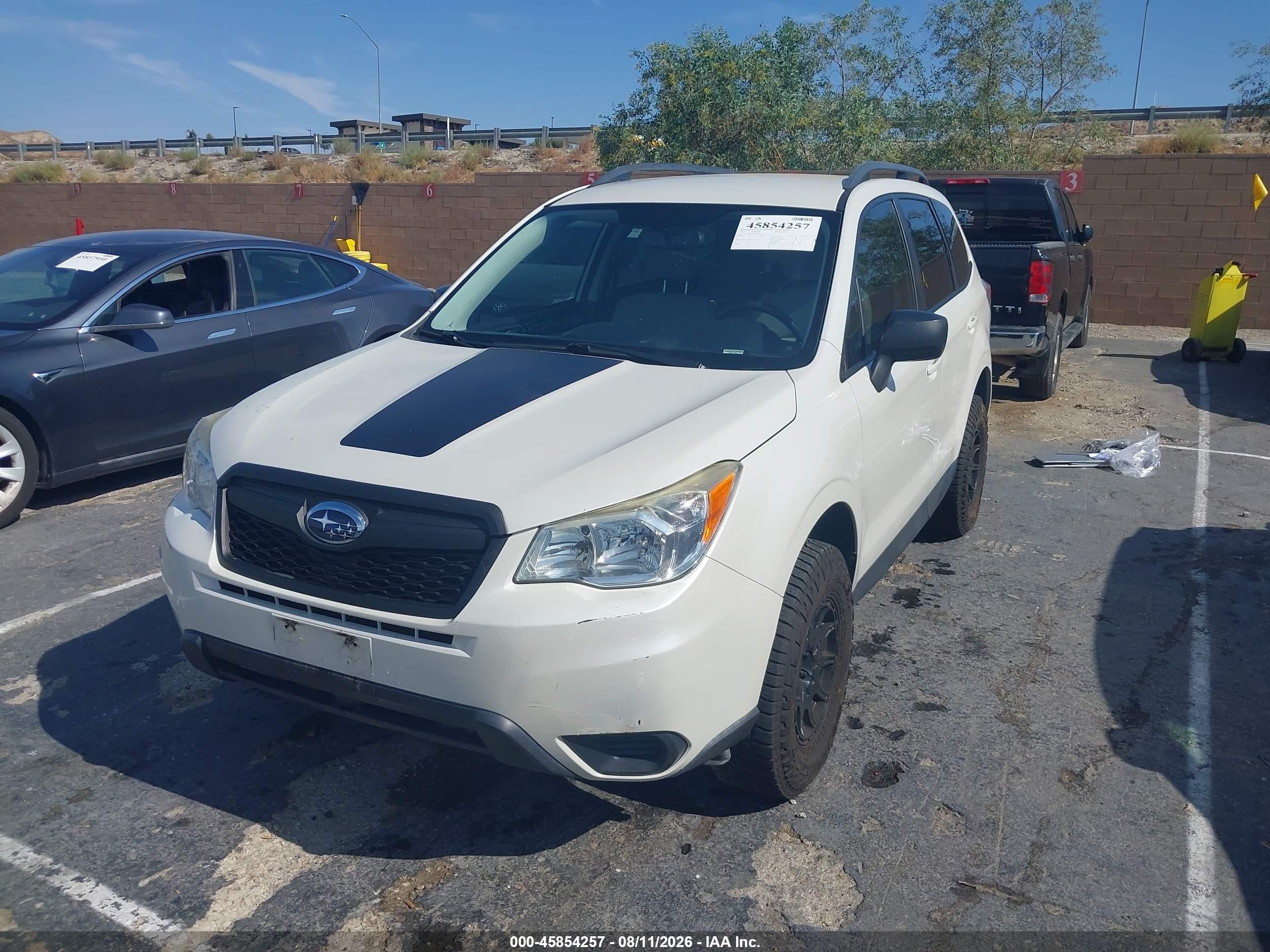 2015 Subaru Forester 2.5i White vin: JF2SJABC0FH813398