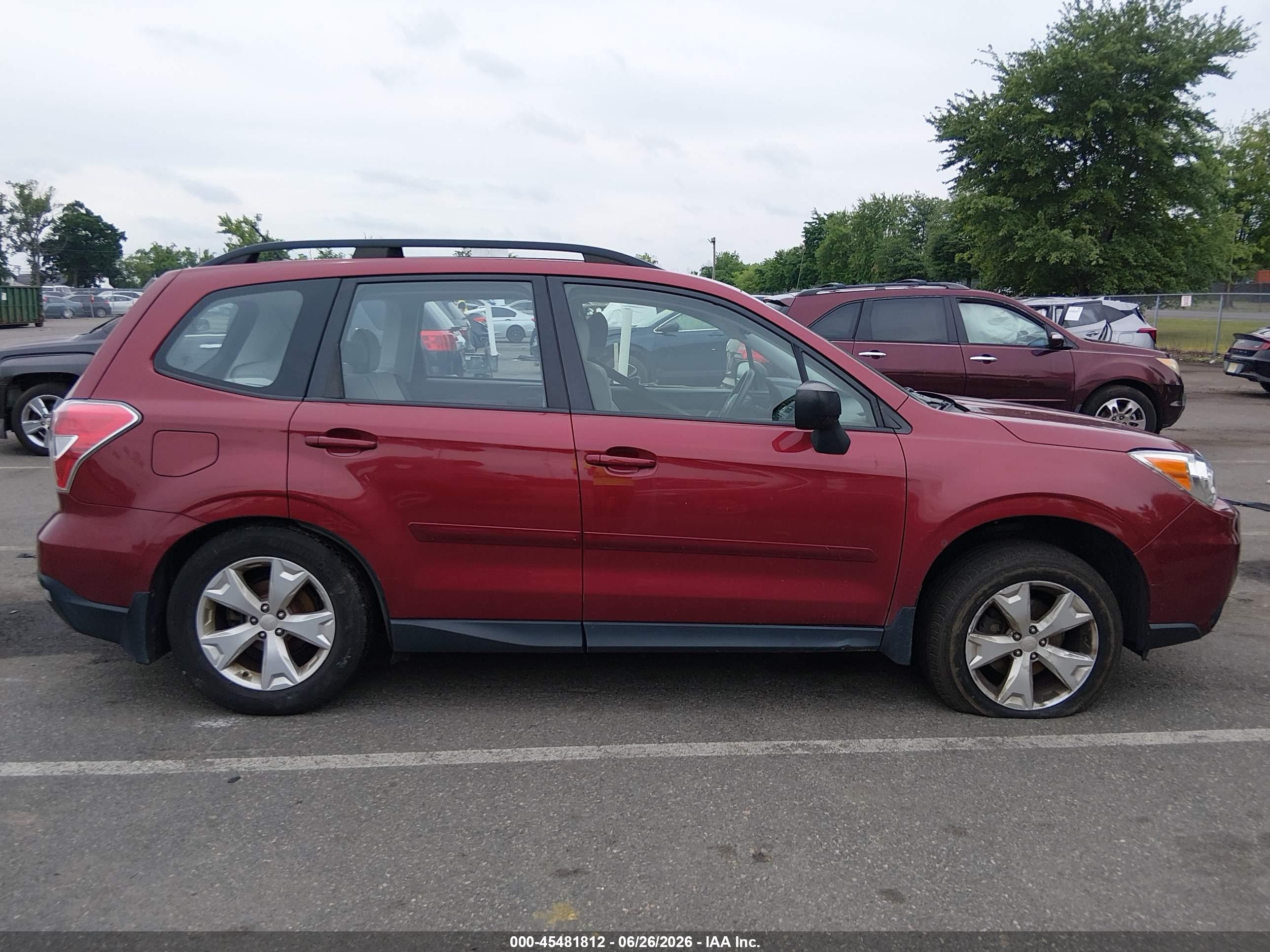 2015 Subaru Forester 2.5i Red vin: JF2SJABC0FH816771