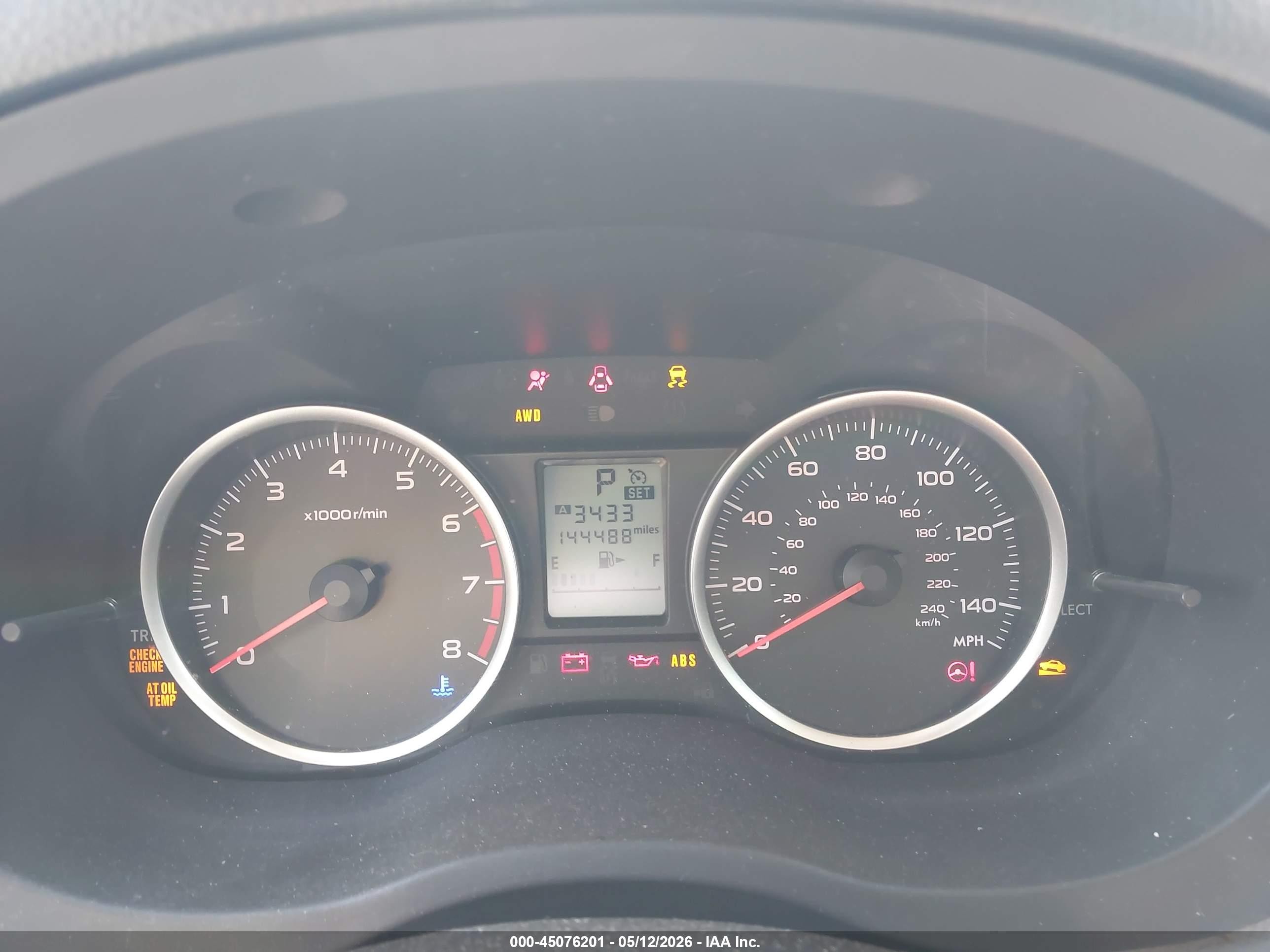 2015 Subaru Forester 2.5i Белый vin: JF2SJABC0FH817080