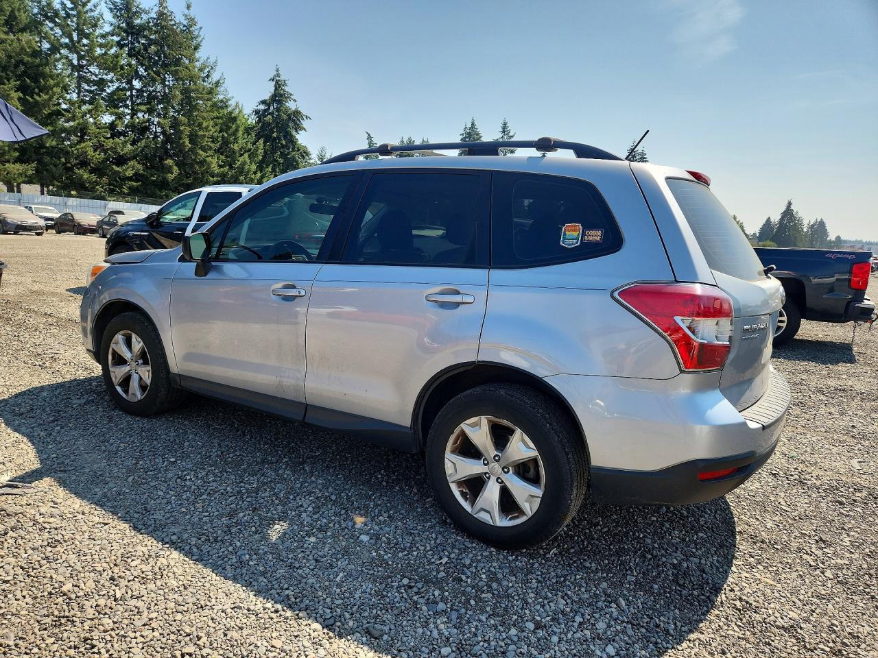 2015 Subaru Forester 2.5i Silver vin: JF2SJABC1FH494867