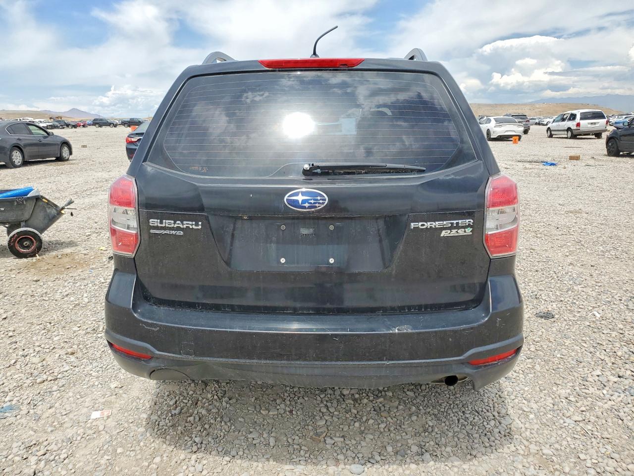 2015 Subaru Forester 2.5i Charcoal vin: JF2SJABC1FH520030