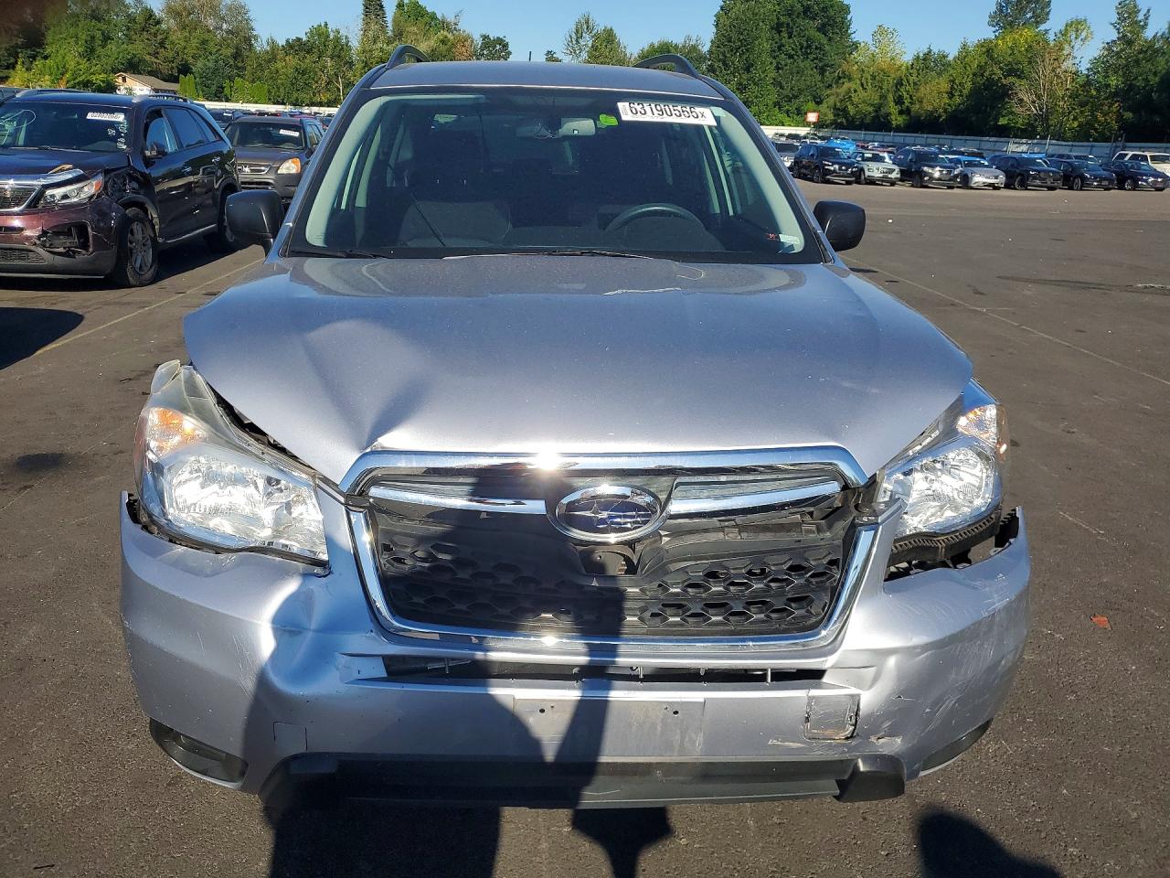 2015 Subaru Forester 2.5i Серебряный vin: JF2SJABC1FH555232