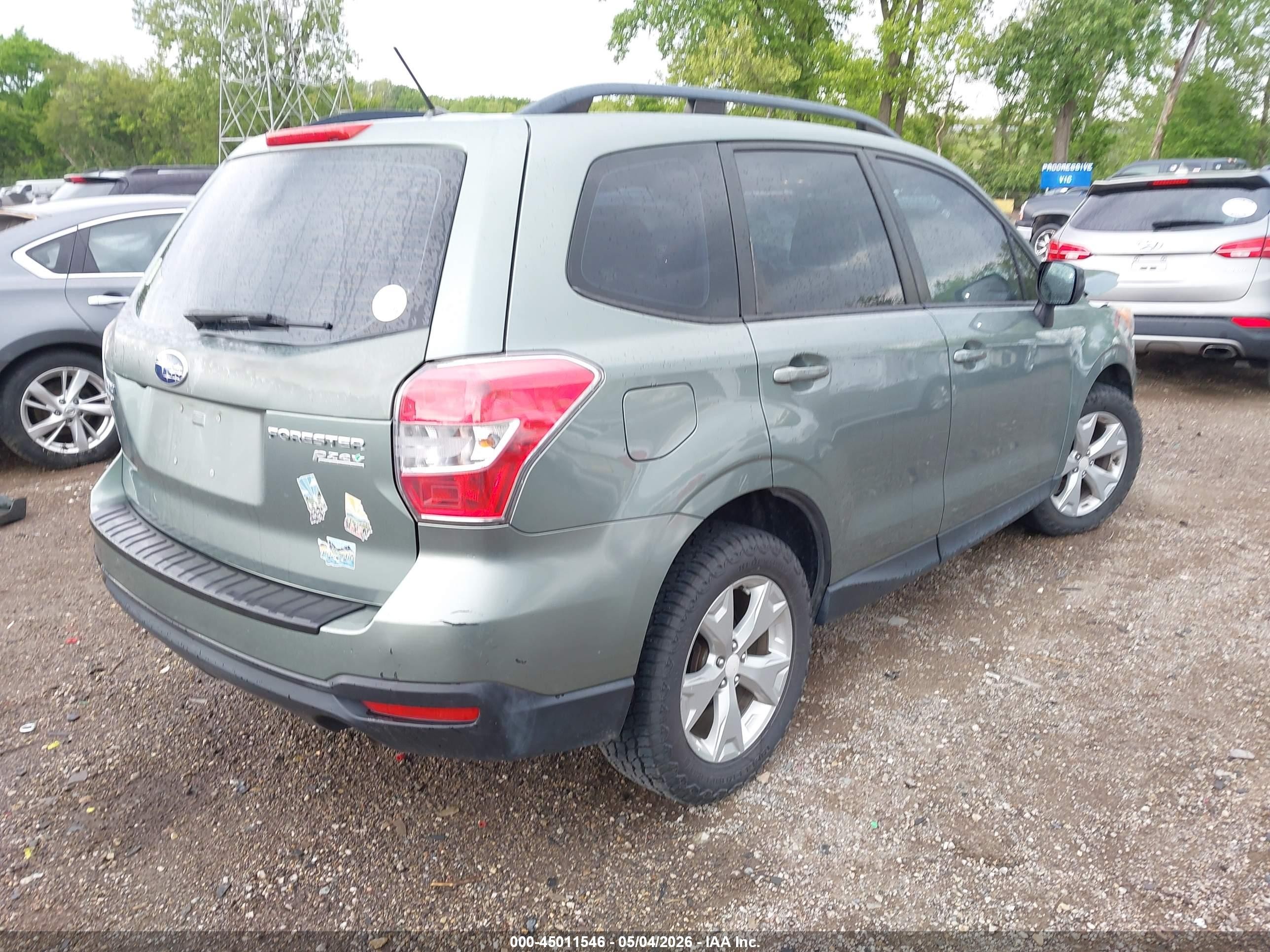 2015 Subaru Forester 2.5i Зеленый vin: JF2SJABC1FH575688