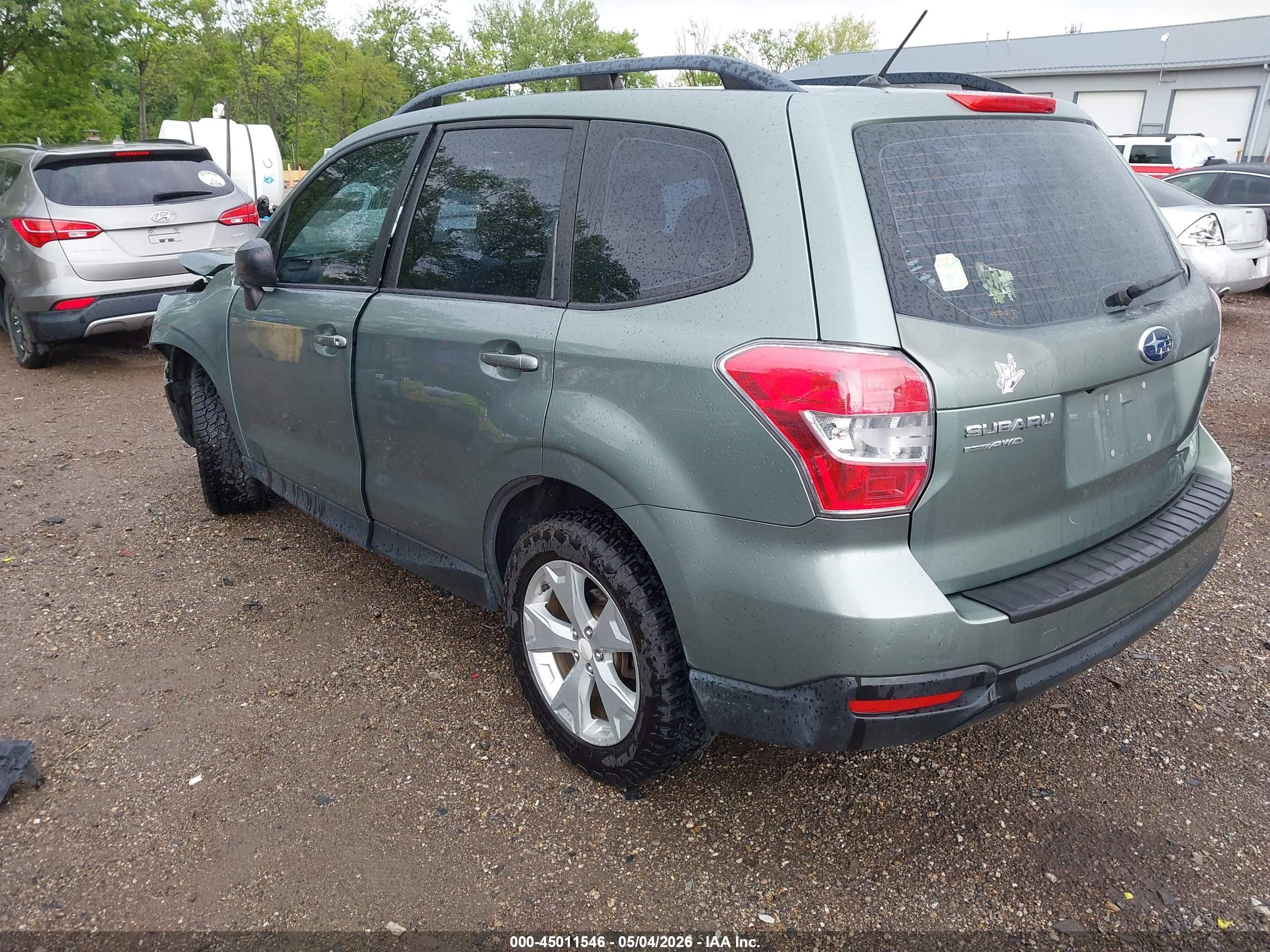 2015 Subaru Forester 2.5i Зеленый vin: JF2SJABC1FH575688
