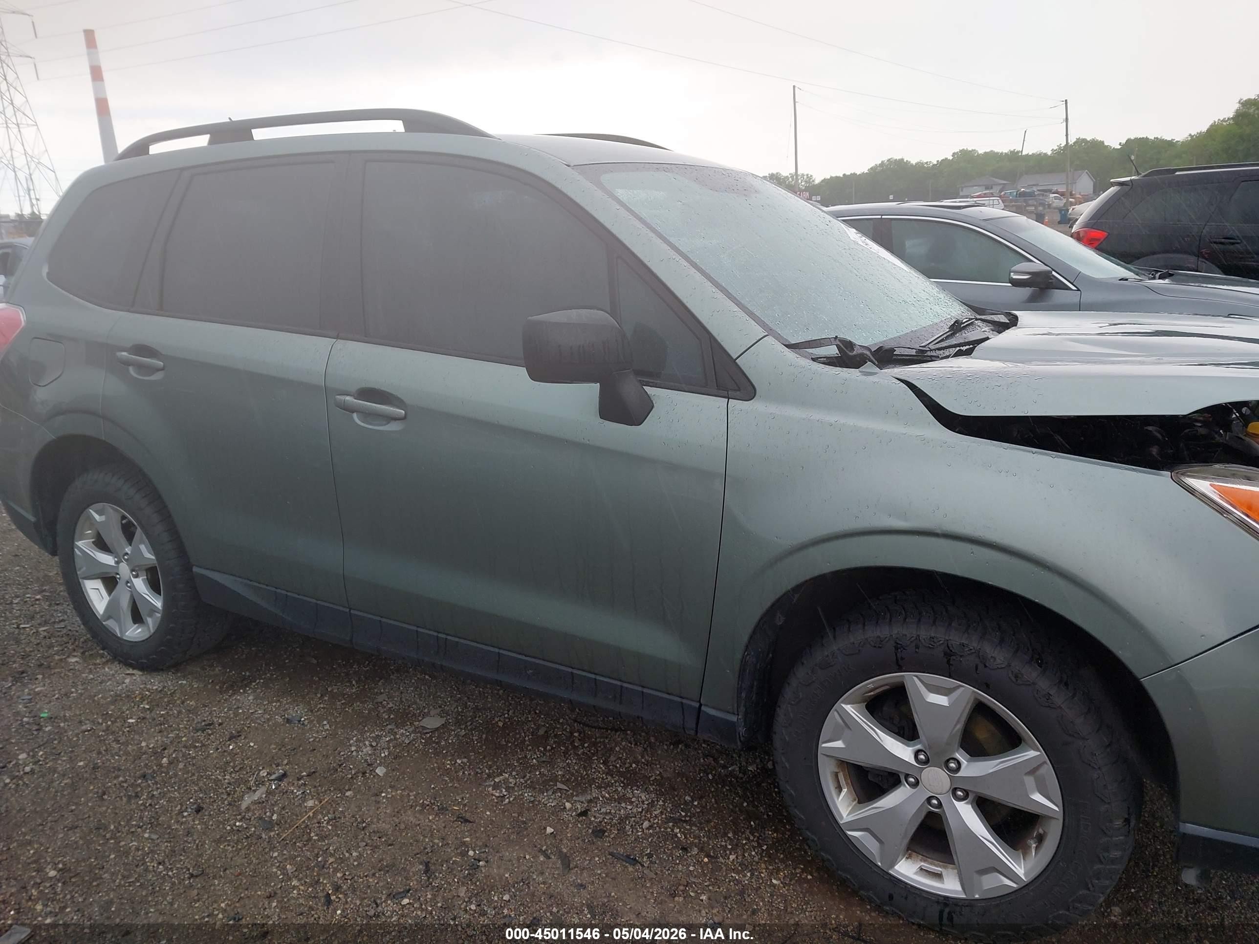 2015 Subaru Forester 2.5i Зеленый vin: JF2SJABC1FH575688