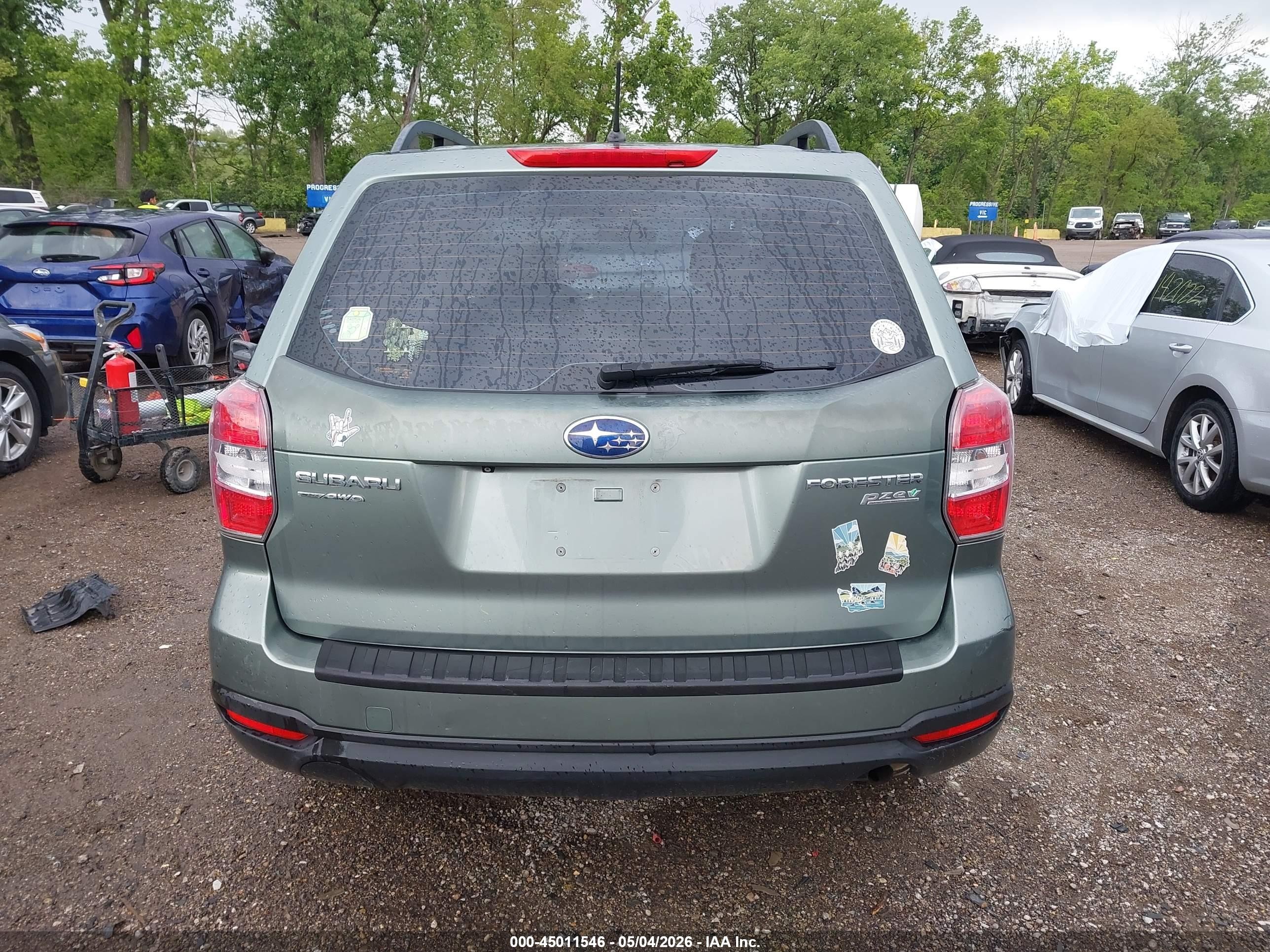 2015 Subaru Forester 2.5i Зеленый vin: JF2SJABC1FH575688