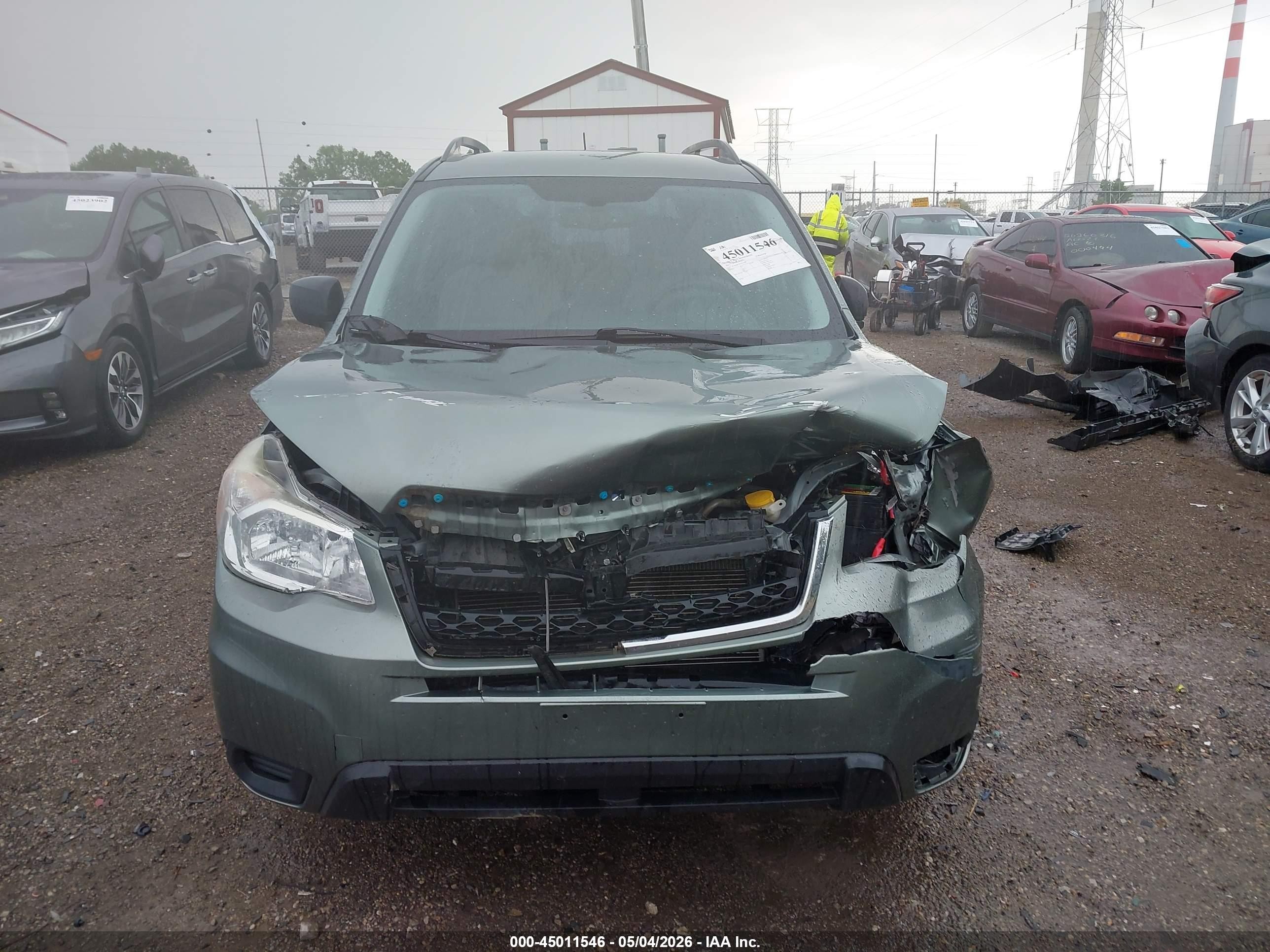 2015 Subaru Forester 2.5i Зеленый vin: JF2SJABC1FH575688