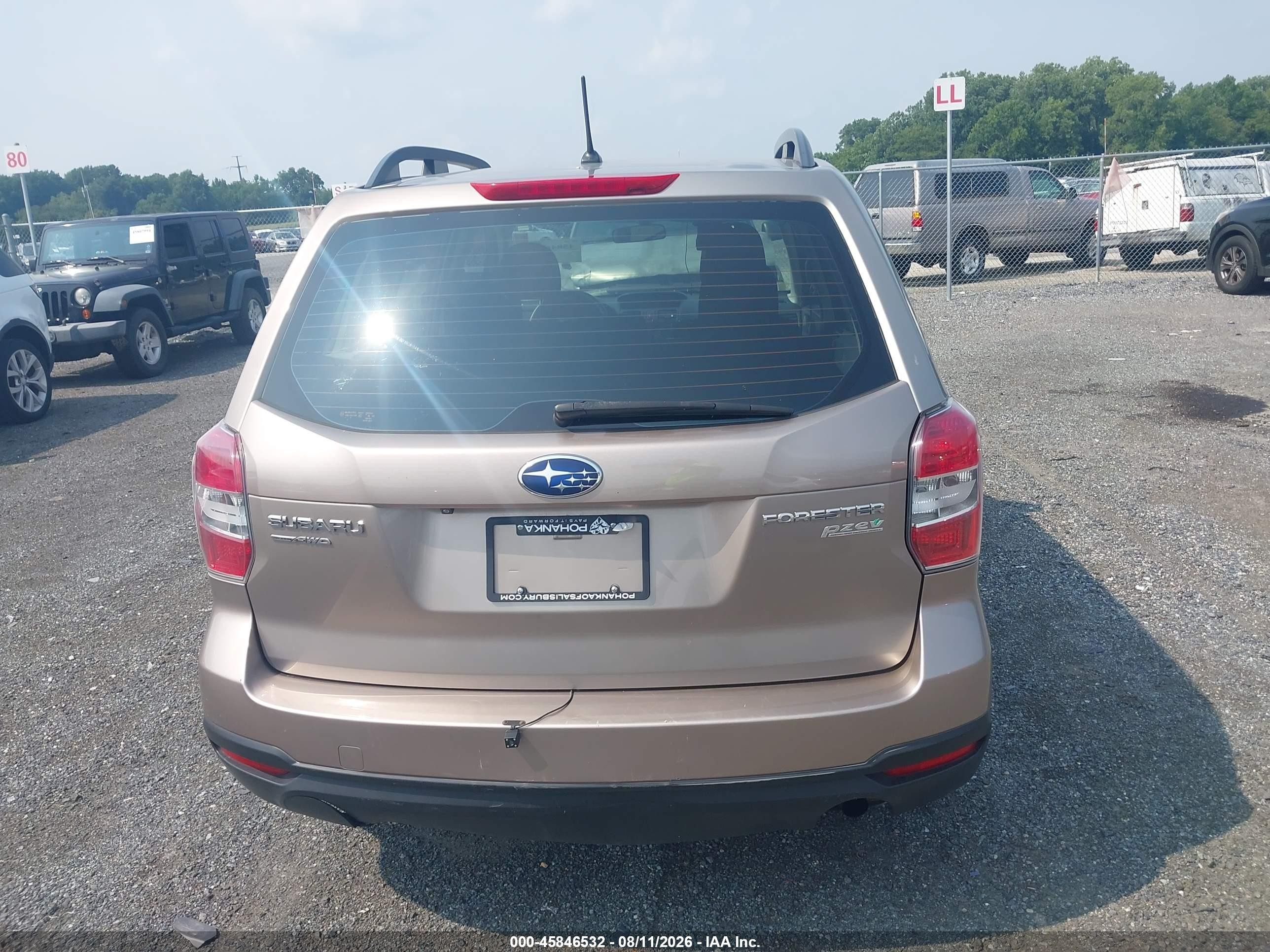 2015 Subaru Forester 2.5i Бежевый vin: JF2SJABC1FH595391