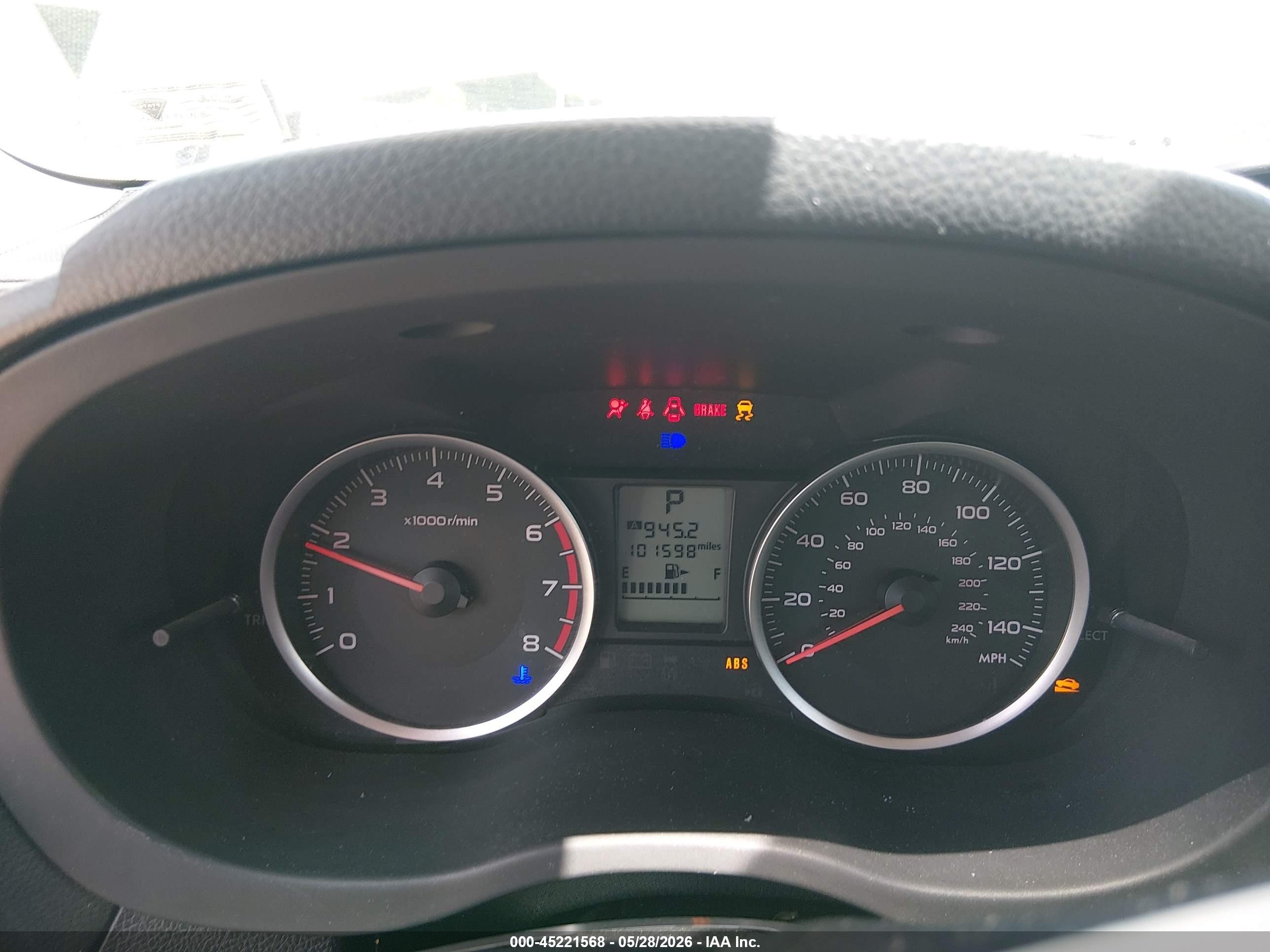 2015 Subaru Forester 2.5i Серебряный vin: JF2SJABC1FH821476