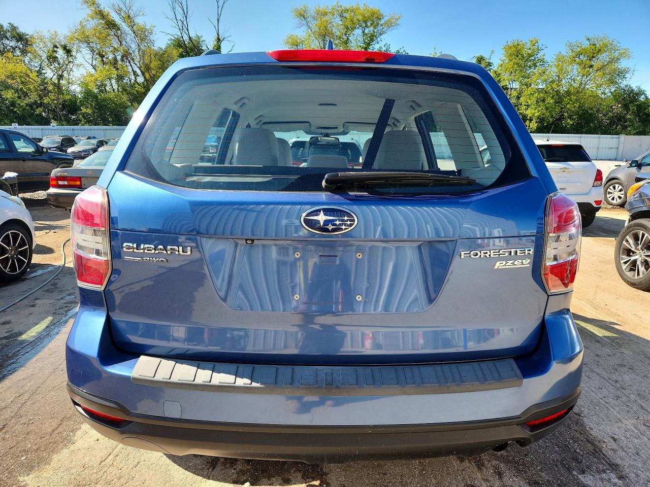 2016 Subaru Forester 2.5i Blue vin: JF2SJABC1GH480646