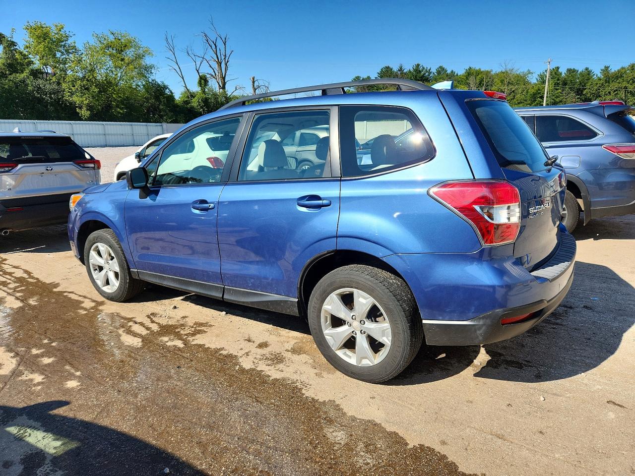 2016 Subaru Forester 2.5i Blue vin: JF2SJABC1GH480646