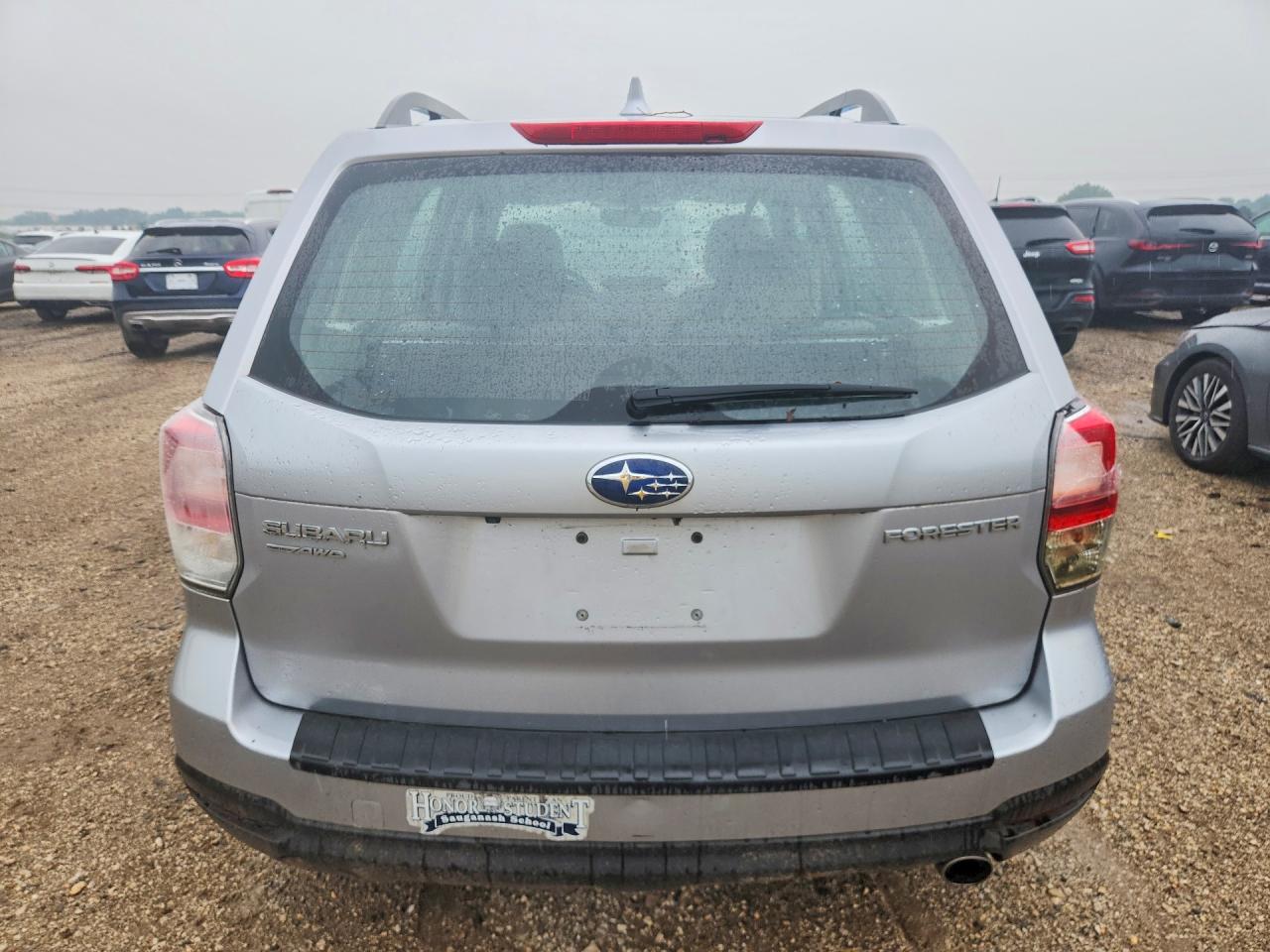 2018 Subaru Forester 2.5i Silver vin: JF2SJABC1JH544515