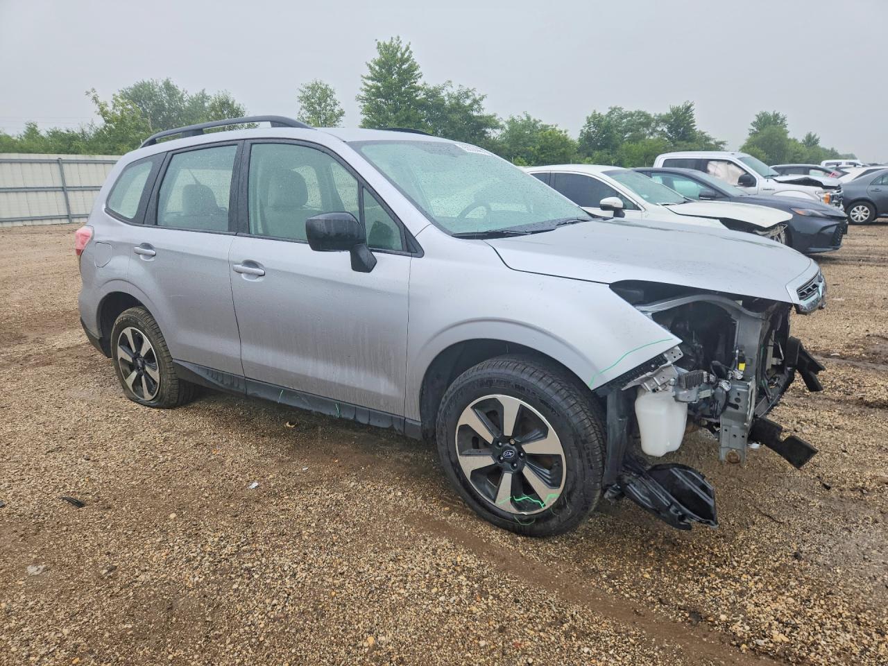 2018 Subaru Forester 2.5i Silver vin: JF2SJABC1JH544515
