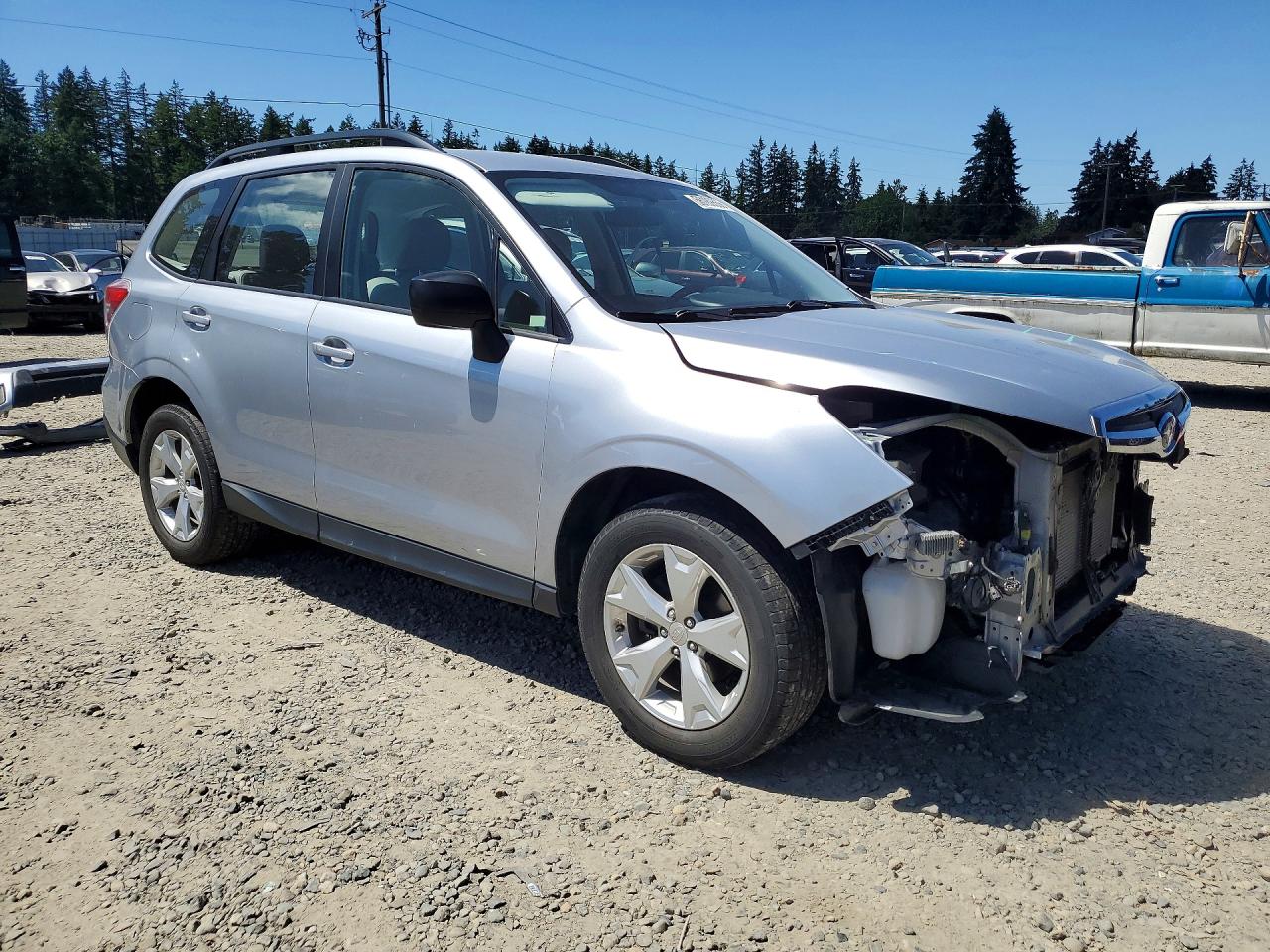 2015 Subaru Forester 2.5i Silver vin: JF2SJABC2FH546796