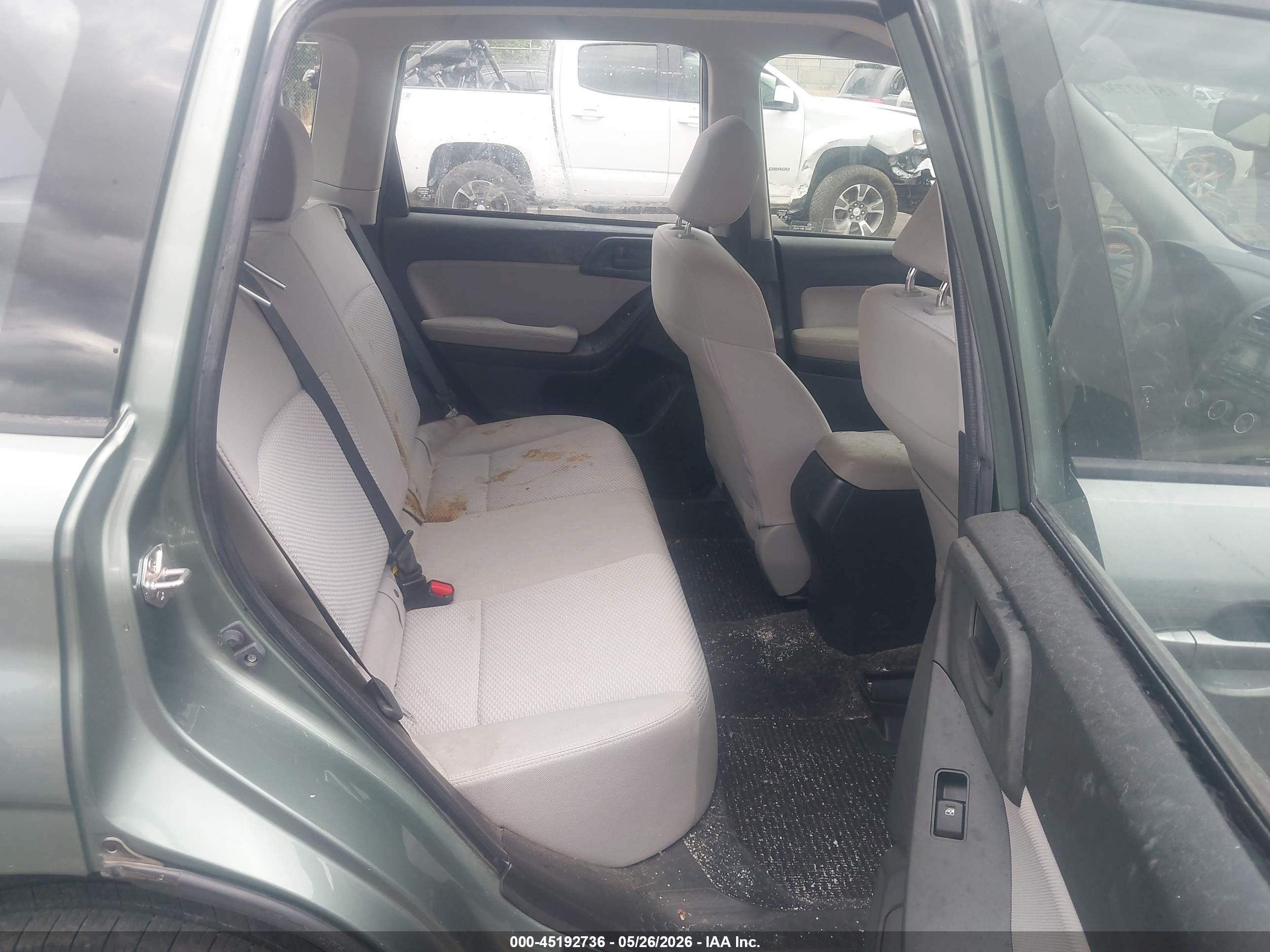 2015 Subaru Forester 2.5i Gray vin: JF2SJABC2FH579670