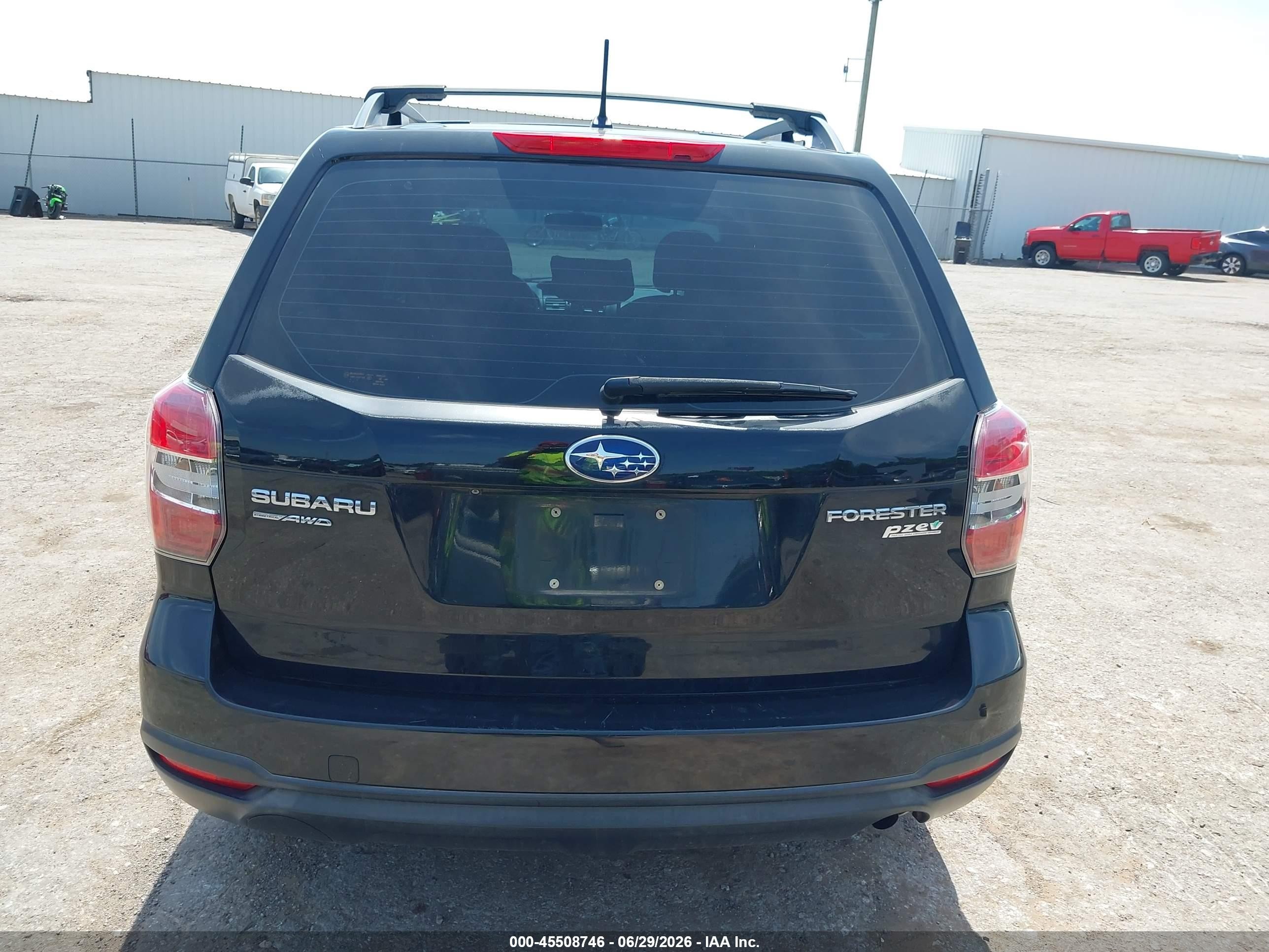 2015 Subaru Forester 2.5i Black vin: JF2SJABC2FH826816