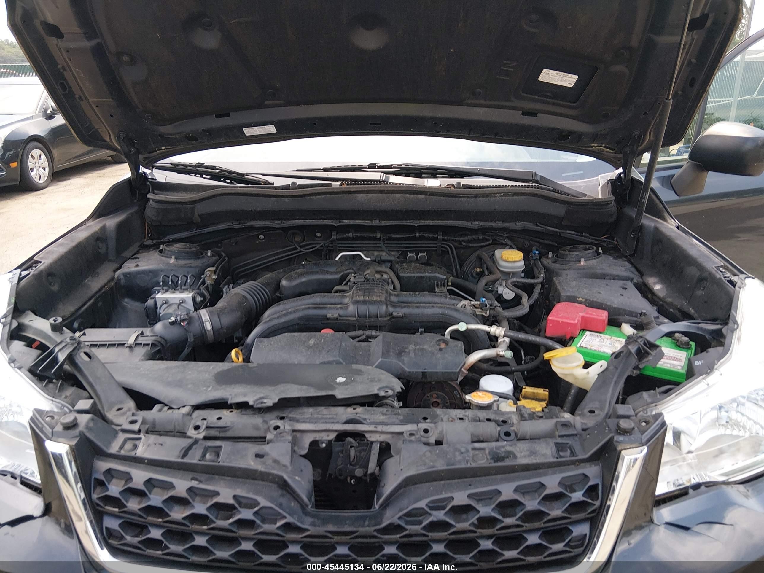 2015 Subaru Forester 2.5i Серый vin: JF2SJABC2FH826928