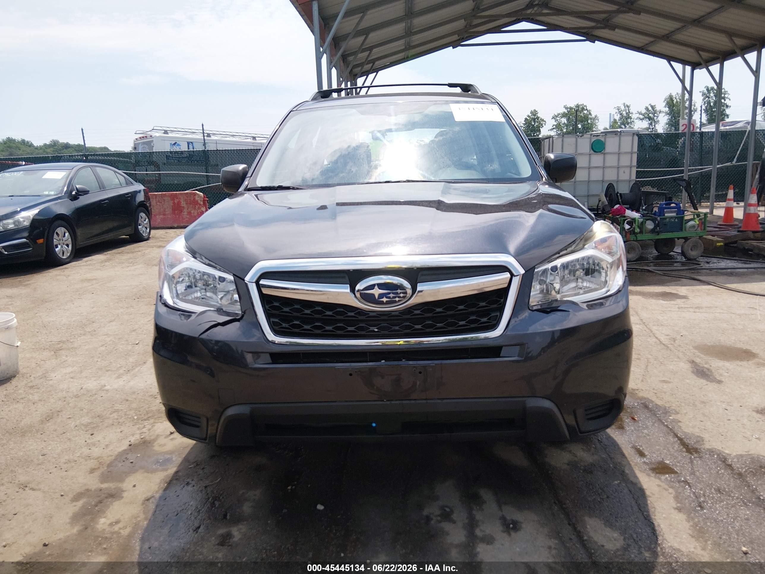 2015 Subaru Forester 2.5i Серый vin: JF2SJABC2FH826928