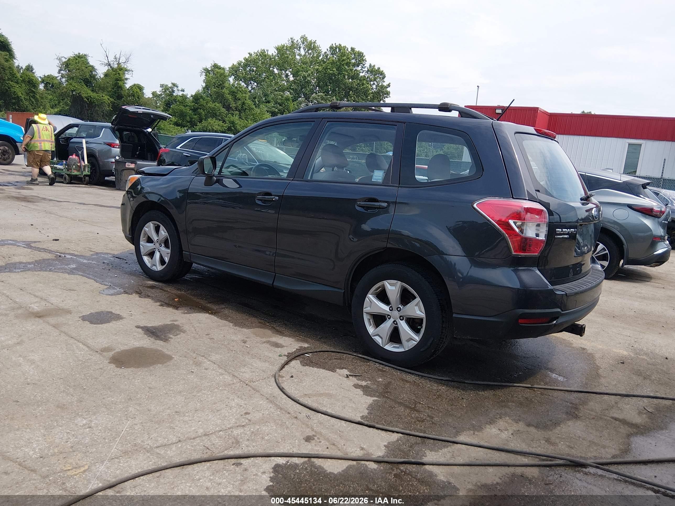 2015 Subaru Forester 2.5i Серый vin: JF2SJABC2FH826928