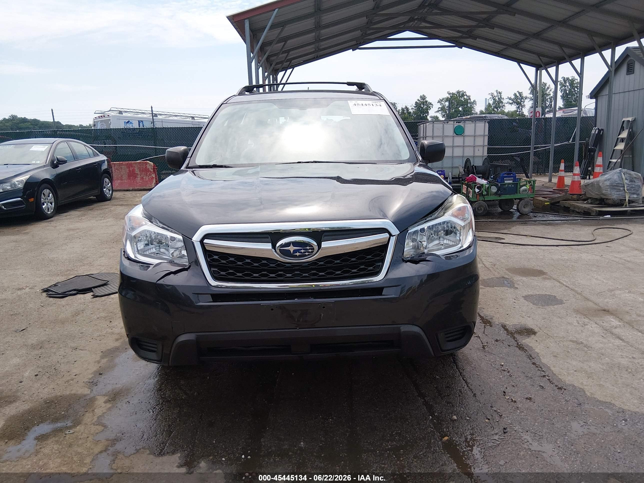 2015 Subaru Forester 2.5i Серый vin: JF2SJABC2FH826928