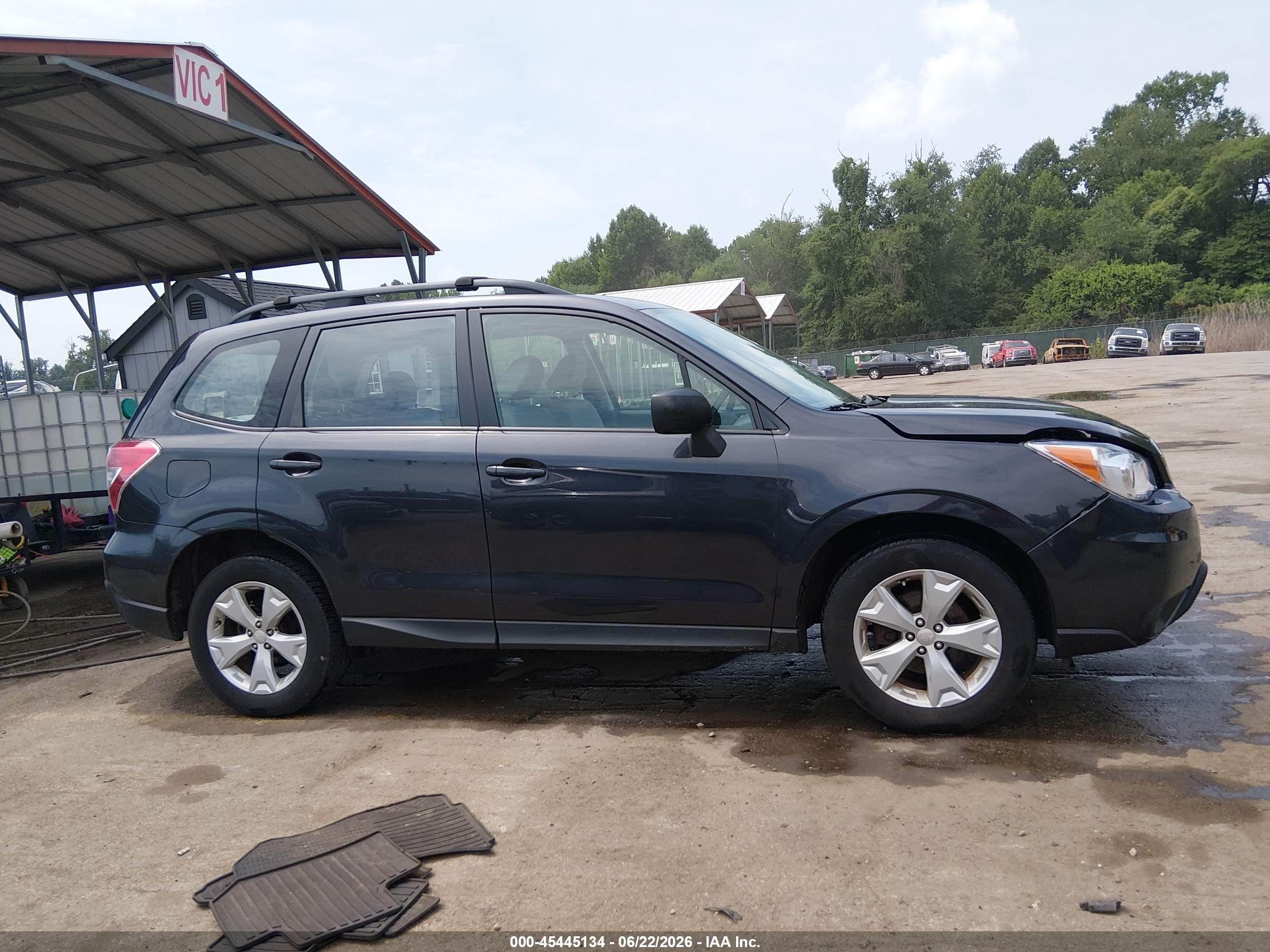 2015 Subaru Forester 2.5i Серый vin: JF2SJABC2FH826928