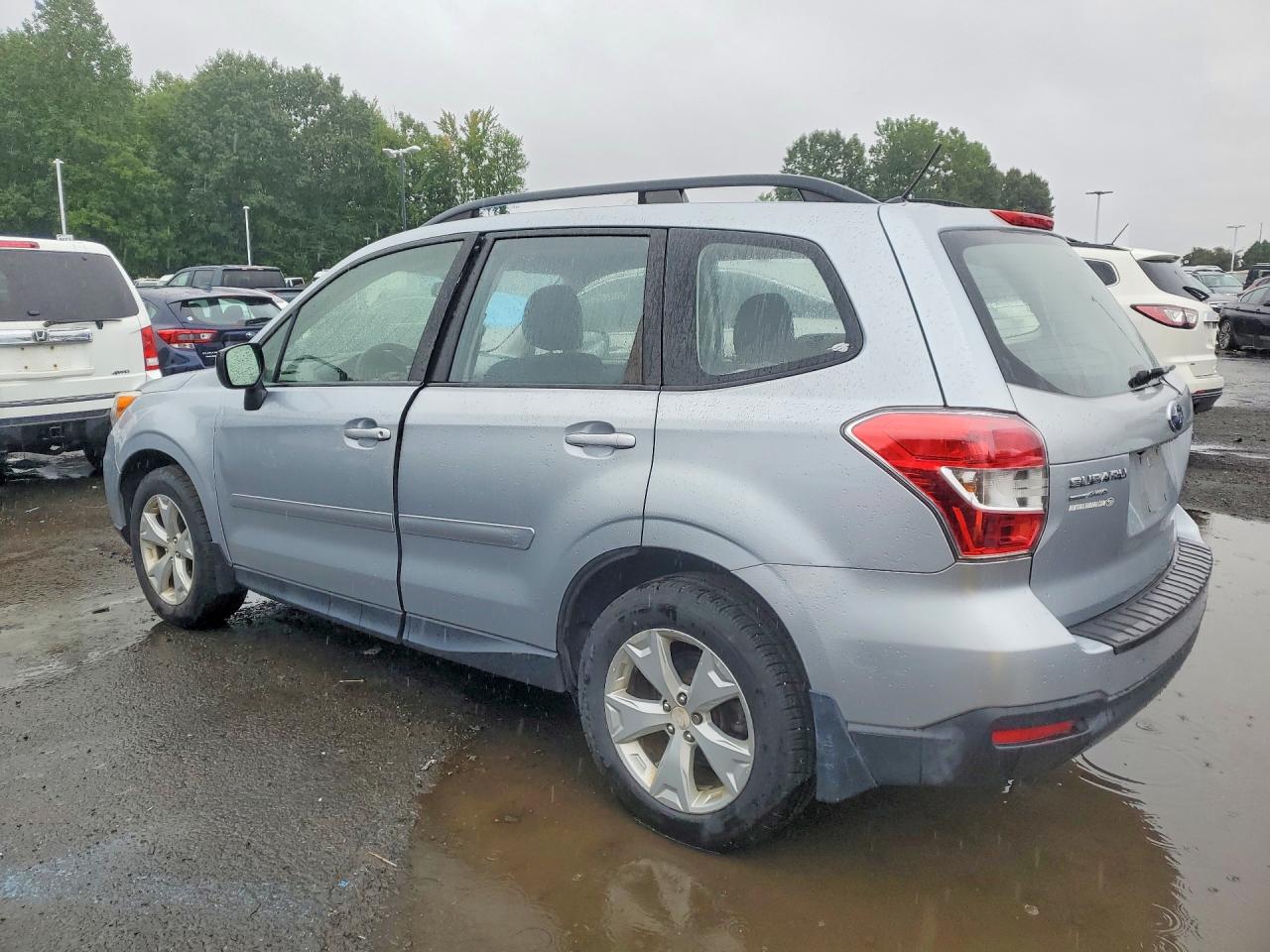 2015 Subaru Forester 2.5i Gray vin: JF2SJABC2FH838903