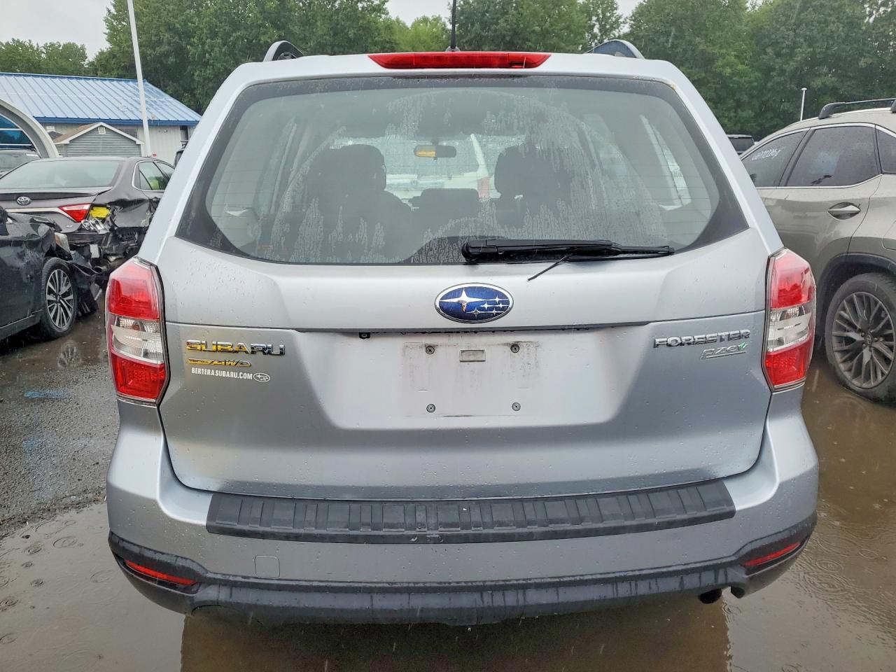 2015 Subaru Forester 2.5i Gray vin: JF2SJABC2FH838903