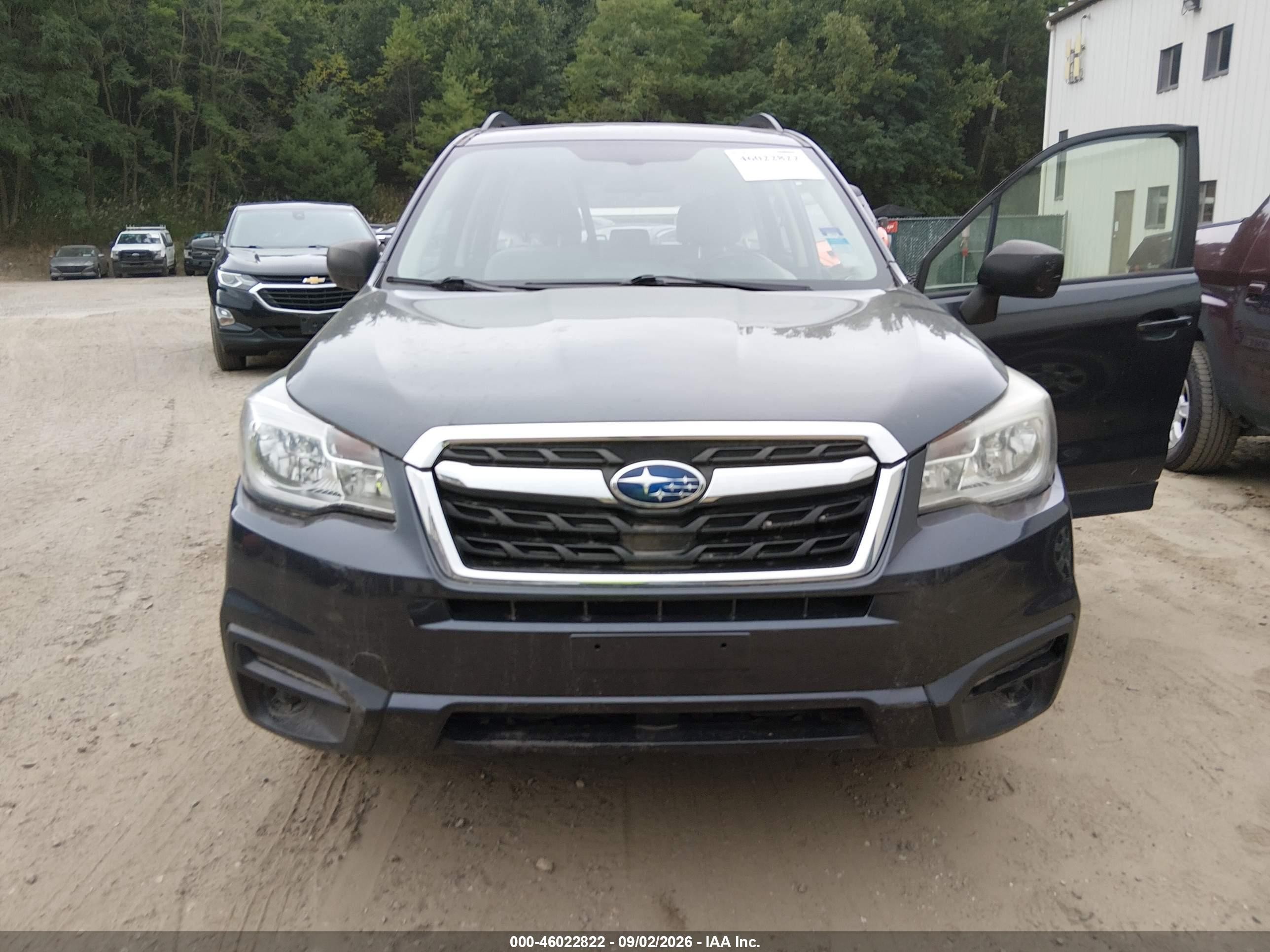 2018 Subaru Forester 2.5i Navy vin: JF2SJABC2JH456492