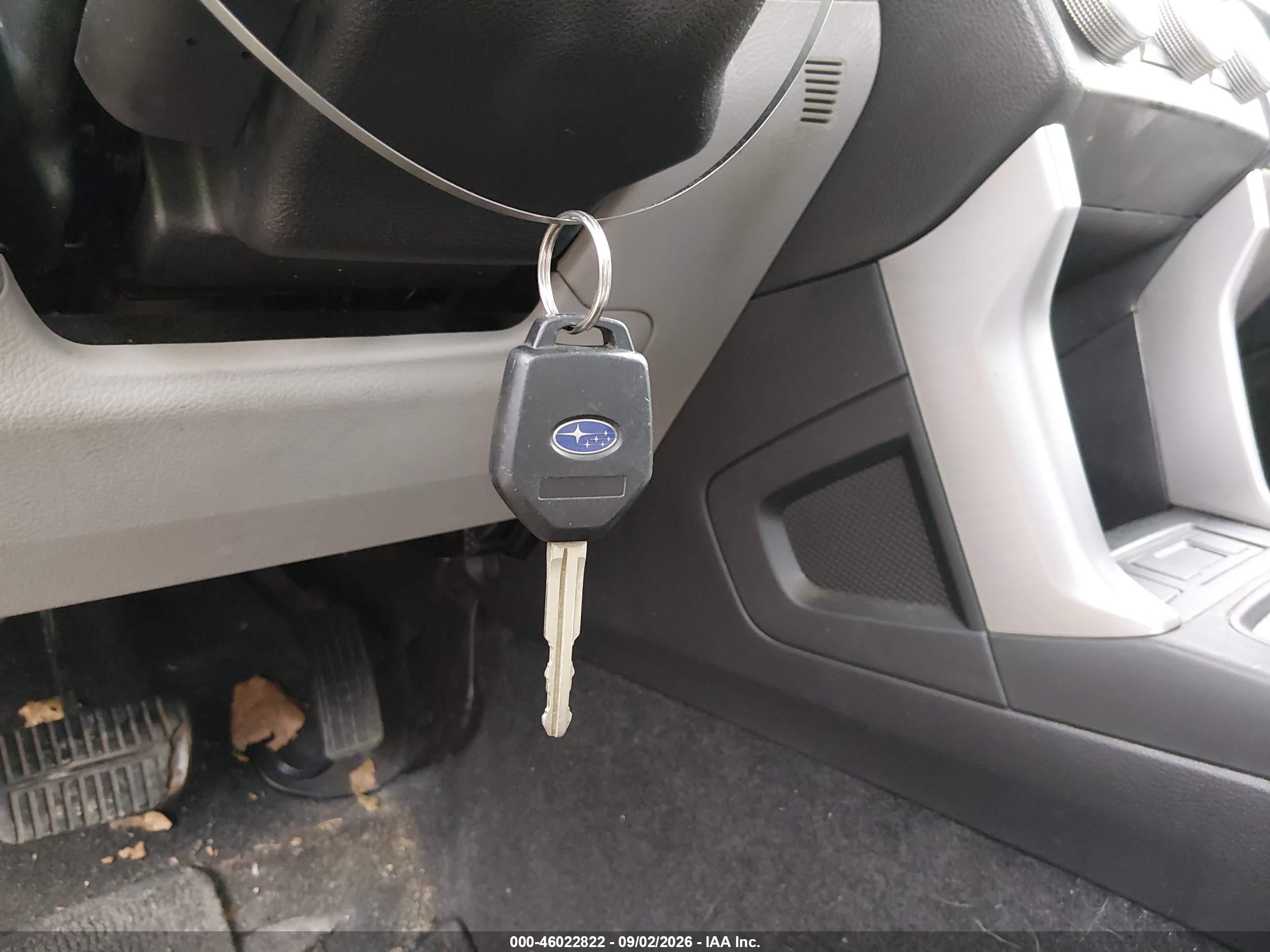 2018 Subaru Forester 2.5i Navy vin: JF2SJABC2JH456492