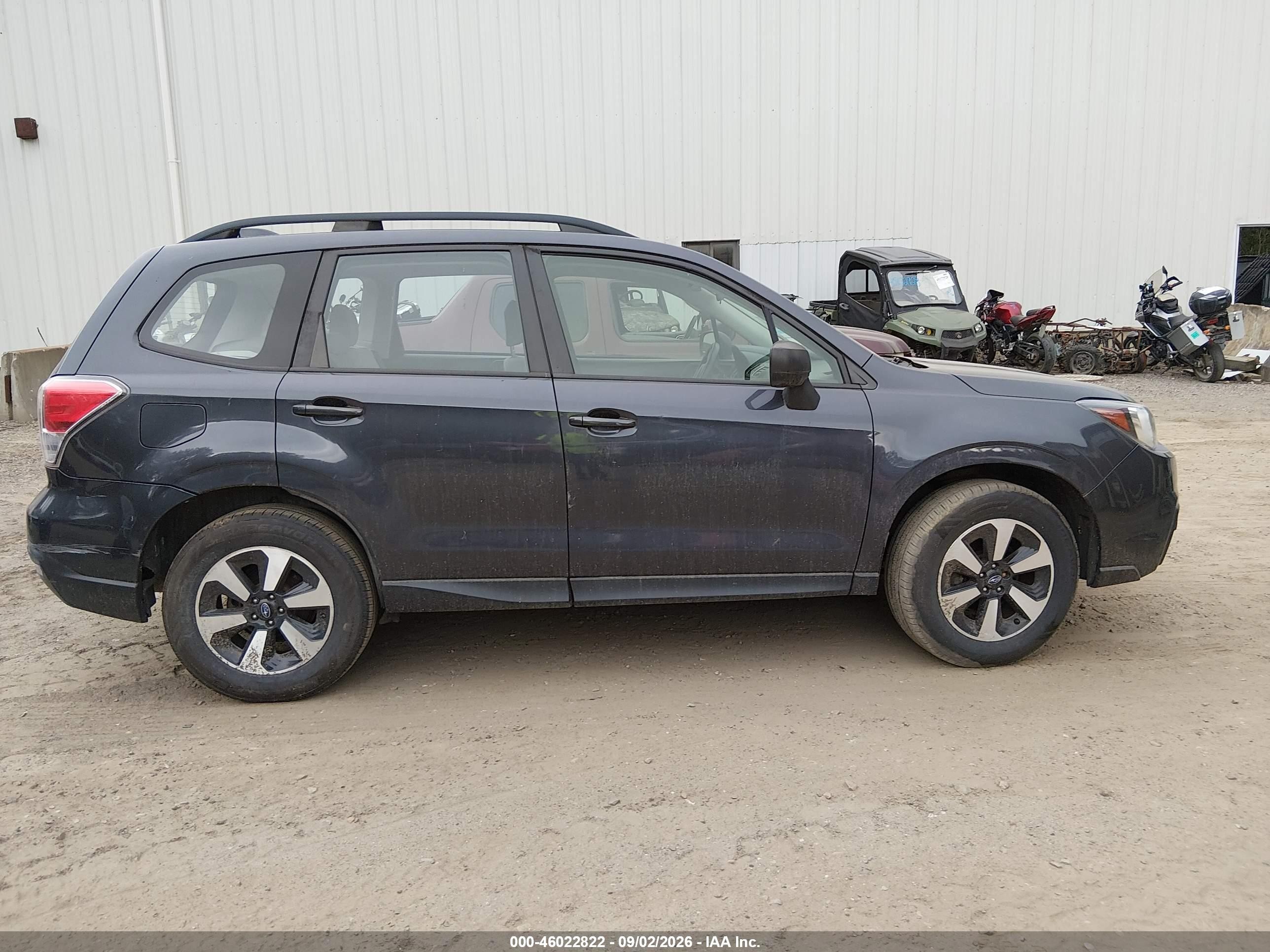 2018 Subaru Forester 2.5i Navy vin: JF2SJABC2JH456492