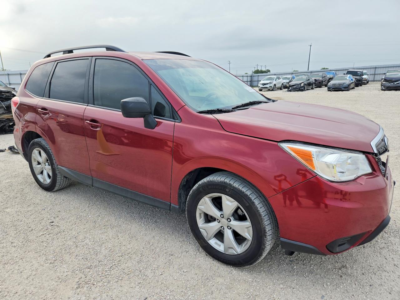 2015 Subaru Forester 2.5i Red vin: JF2SJABC3FH570511